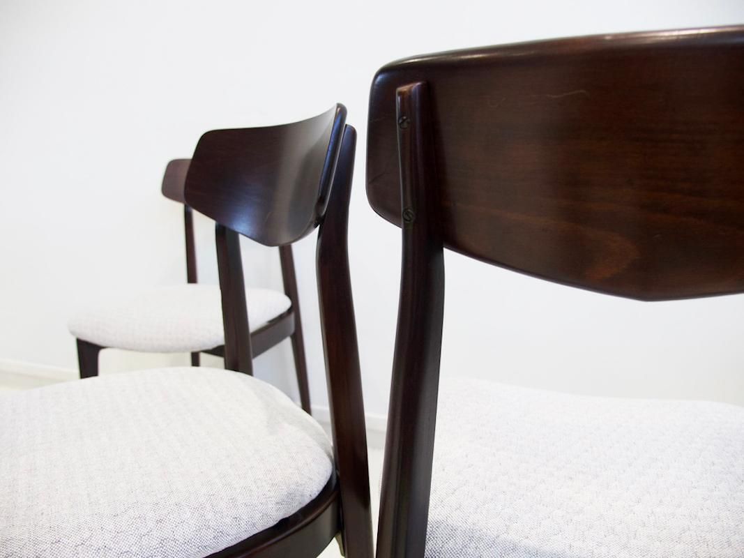 photo furniture Set Of Six Italian Wooden Dining Chairs, 1950's