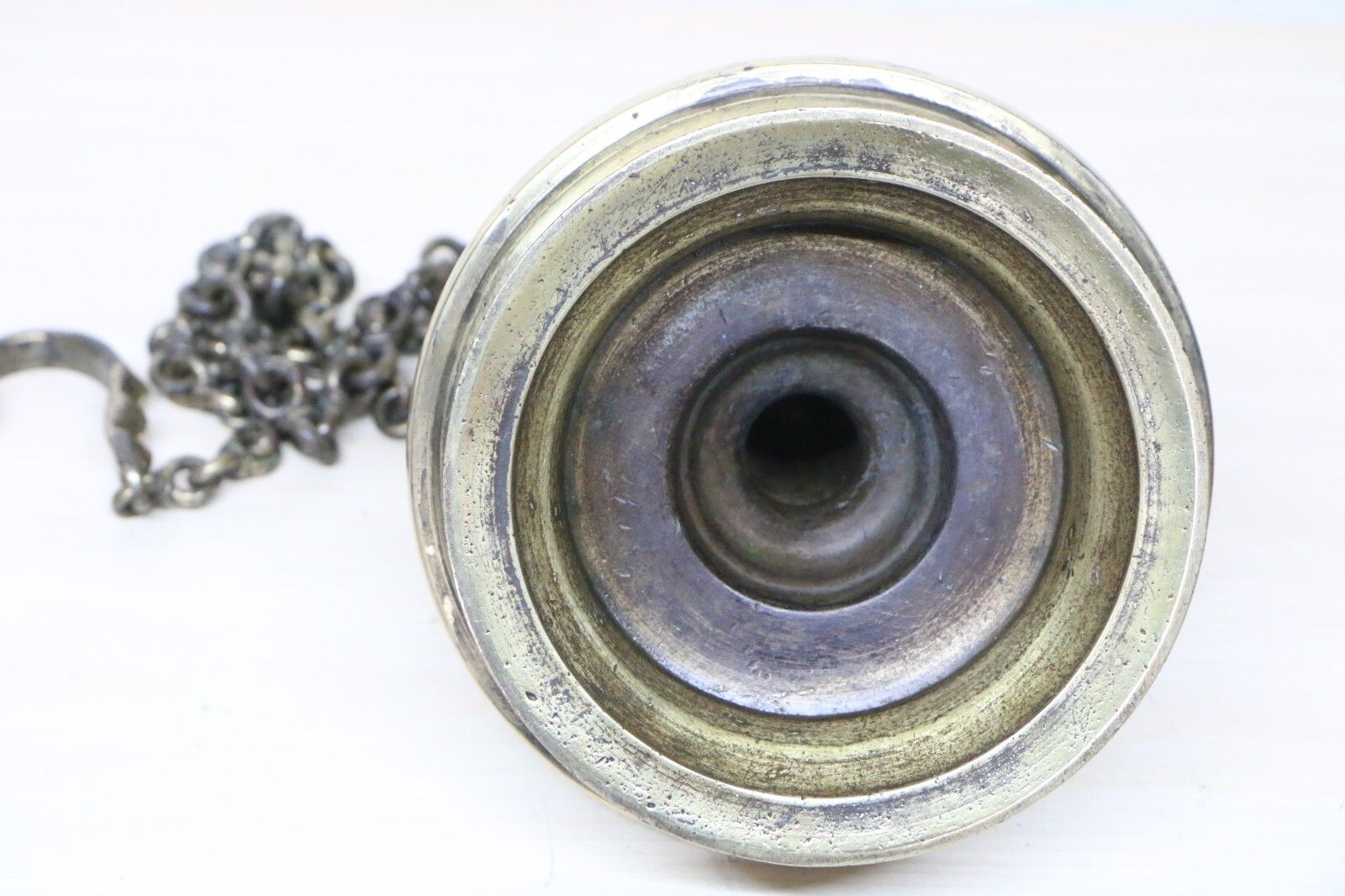 photo vintage Antique Ceremonial Hanging Oil Lamp Bronze Thooku Vilakku Hindu Temple Gilt