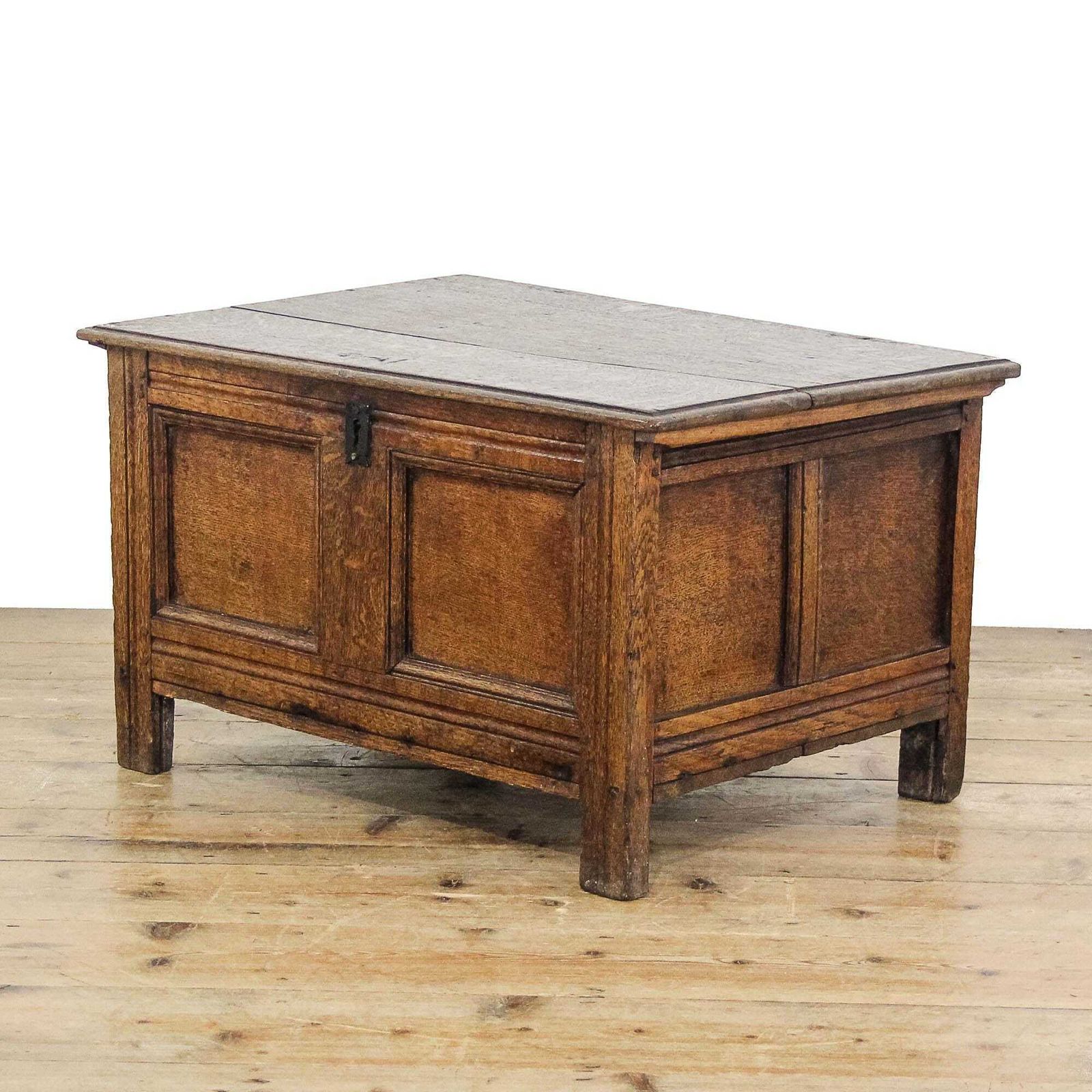 Antique 17th Century Small Oak Coffer | Antique Furniture | Antique Trunk | Antique Oak Storage | Antique Oak Blanket Box