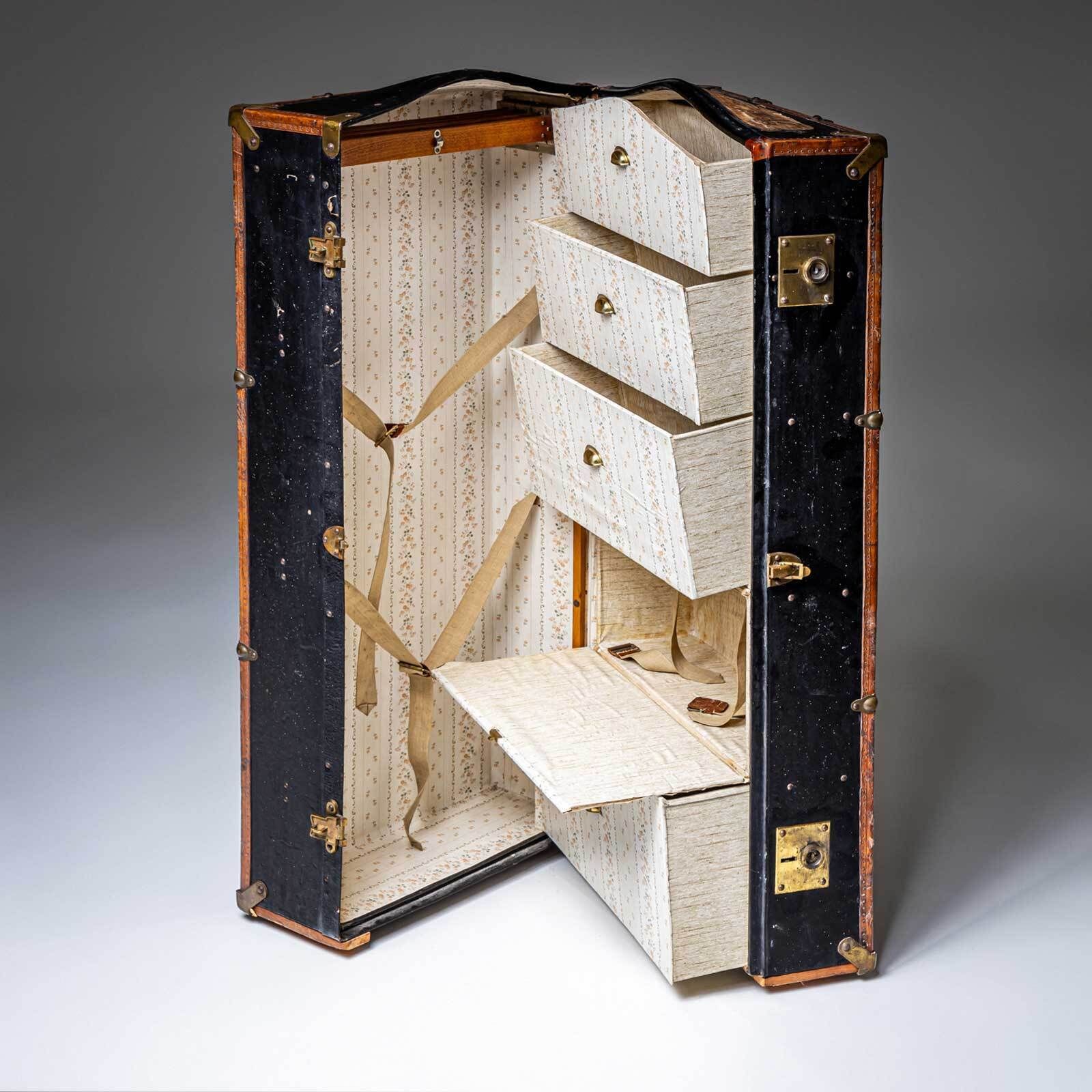 Leather Wardrobe Trunk, Probably Germany, Early 20th Century photo Furniture