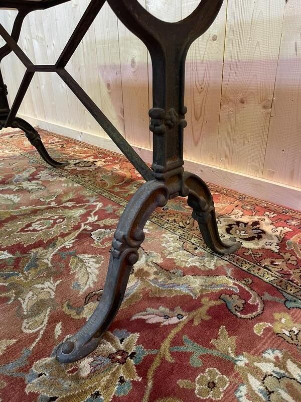 Table De Bistrot En Fonte Et Marbre photo Garden Furniture
