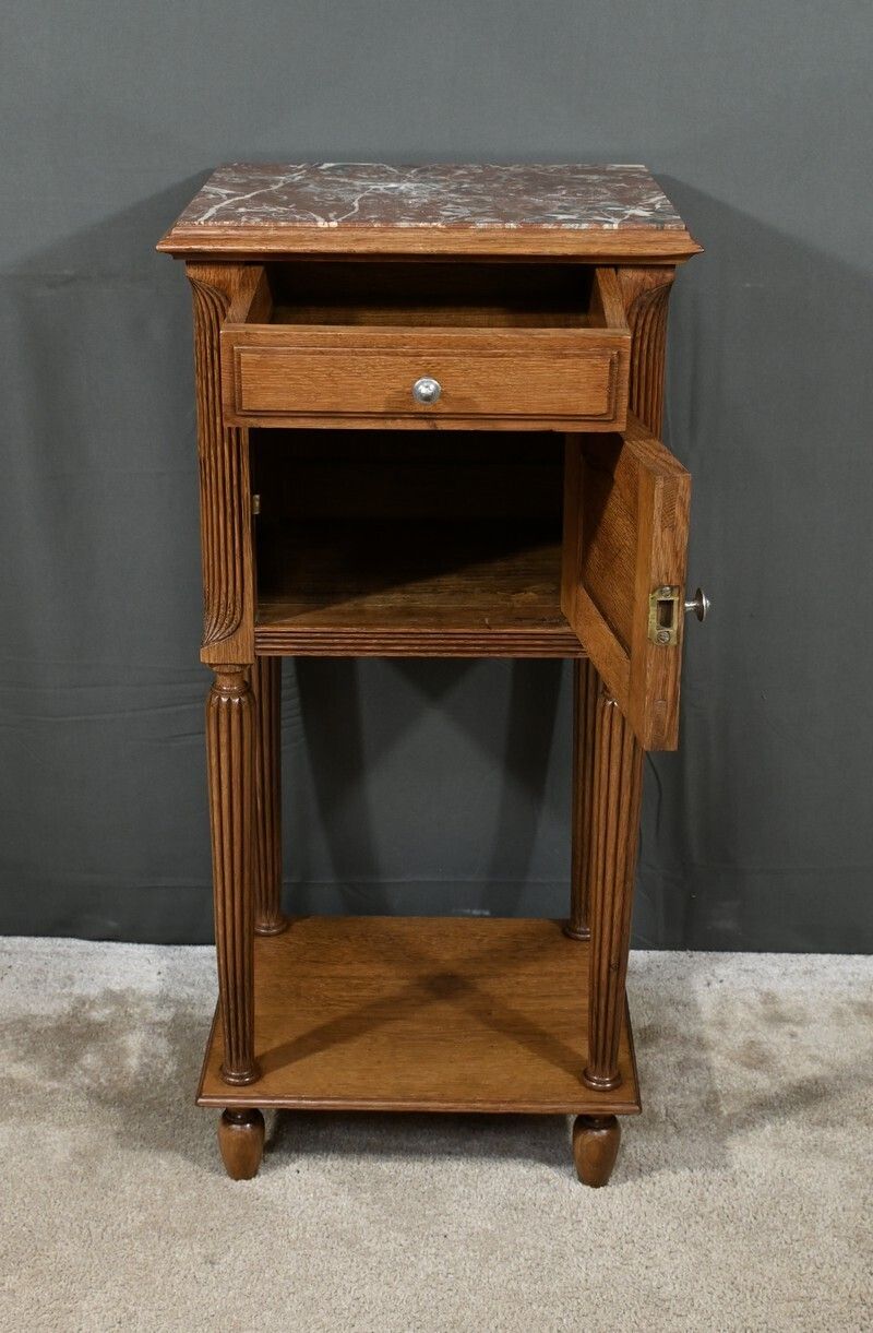 Oak Coffee Table Or Bedside Table – 1930 photo Furniture