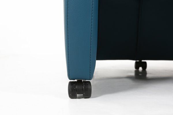 Furniture Vintage Lounge Chair In Blue Leather From Leolux, 1990s photo