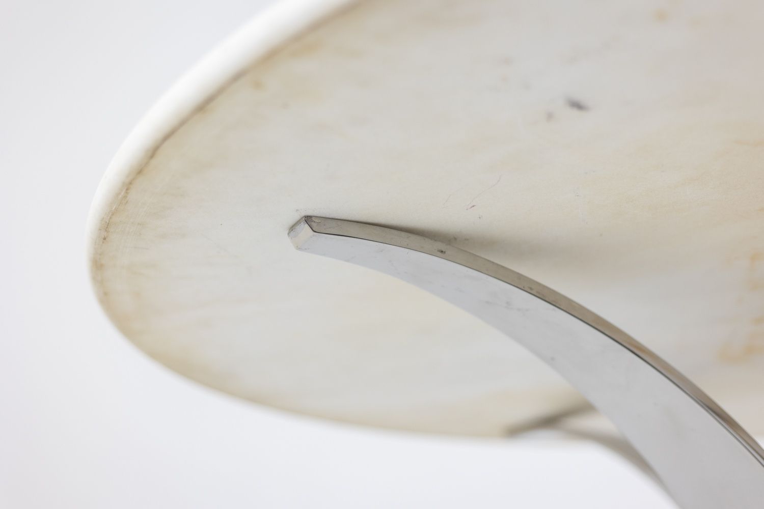 Table In White Marble And Chrome And Gold Metal. 1970s. photo Furniture