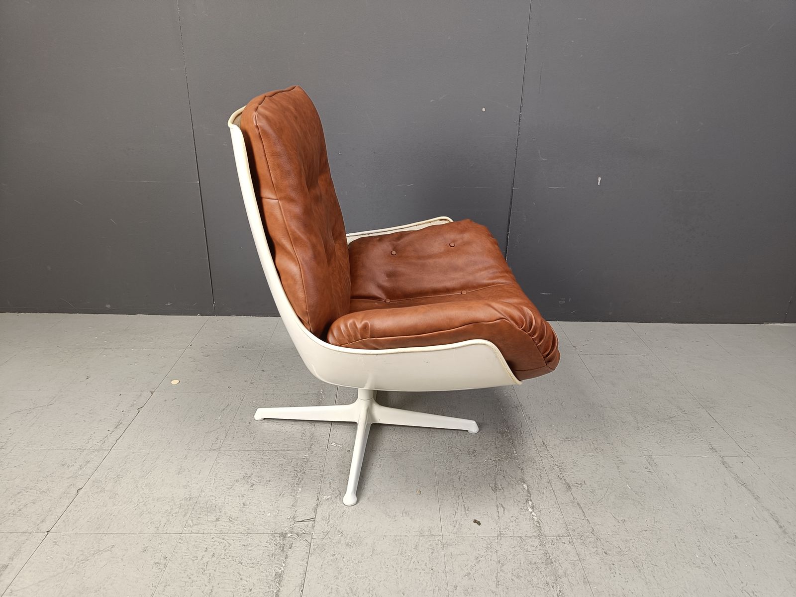 Furniture Space Age Fiberglass Swivel Chair, 1960s photo