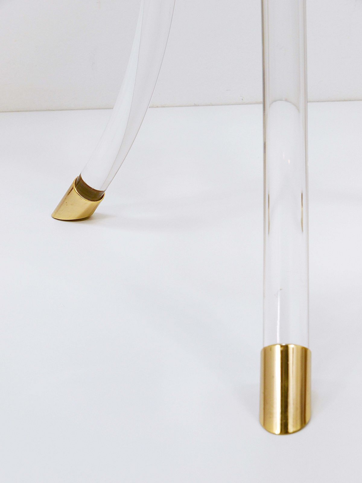Maison Jansen Style Lucite & Gilt Metal Tripod Coffee Table Pedestal Gueridon photo vintage