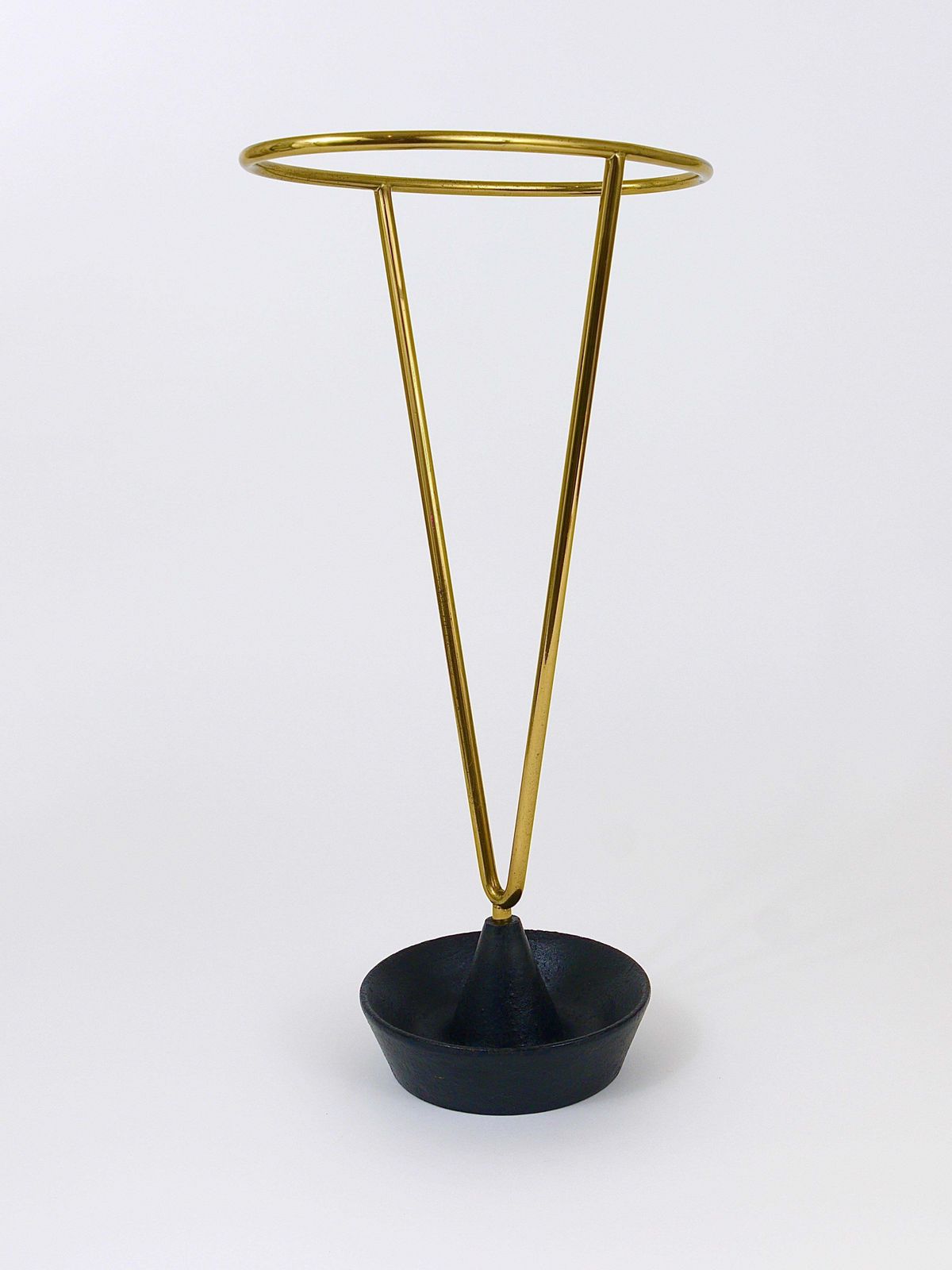 photo vinterior Carl Auböck Mid Century Brass And Cast Iron Umbrella Stand, Austria, 1950s