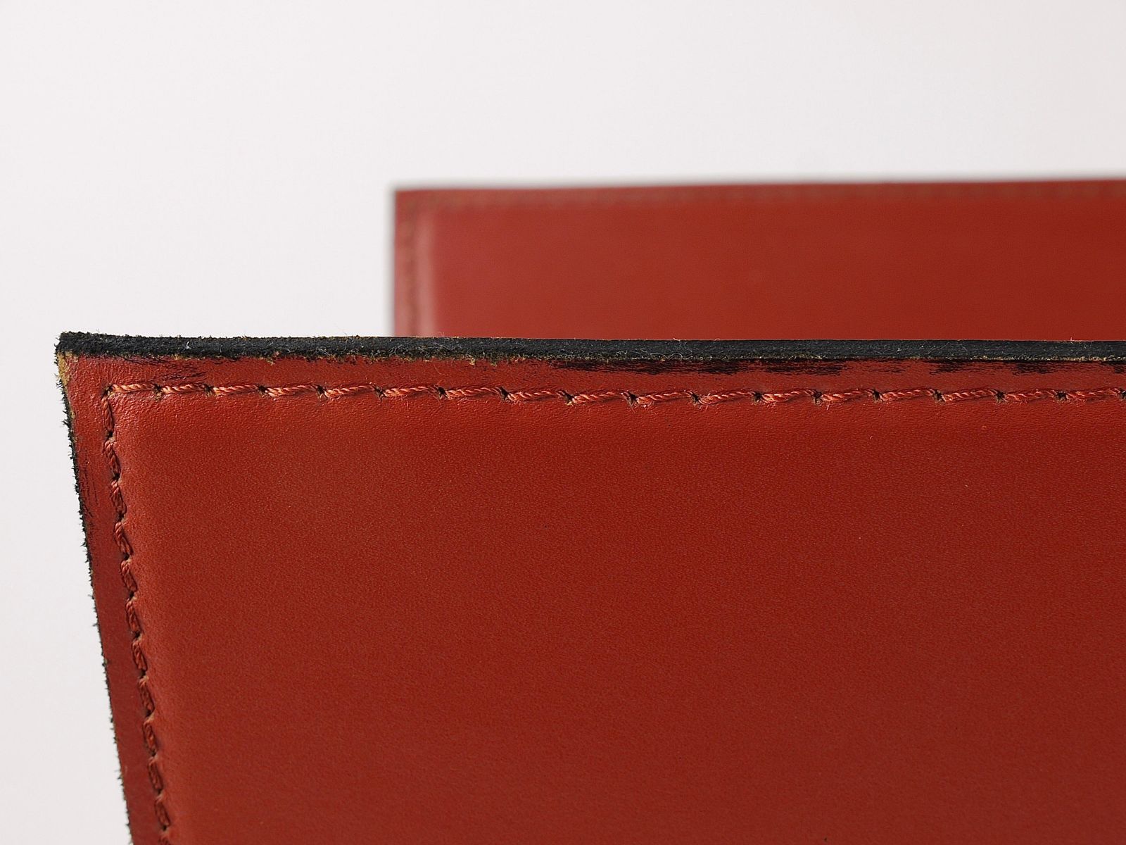 Porada Arredi Black Post Modern Leather Magazine Rack News Stand, Italy, 1980s photo Home Decor
