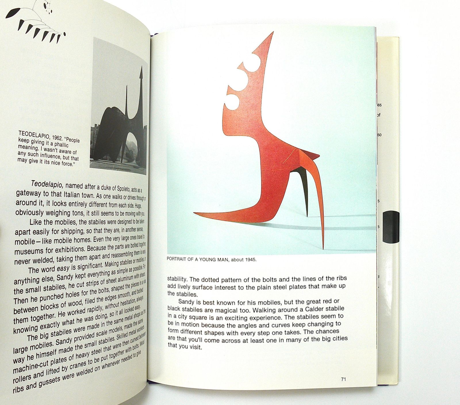 photo vintage Alexander Calder And His Magical Mobiles Art Book, Lipman & Aspinwal, 1st Ed.
