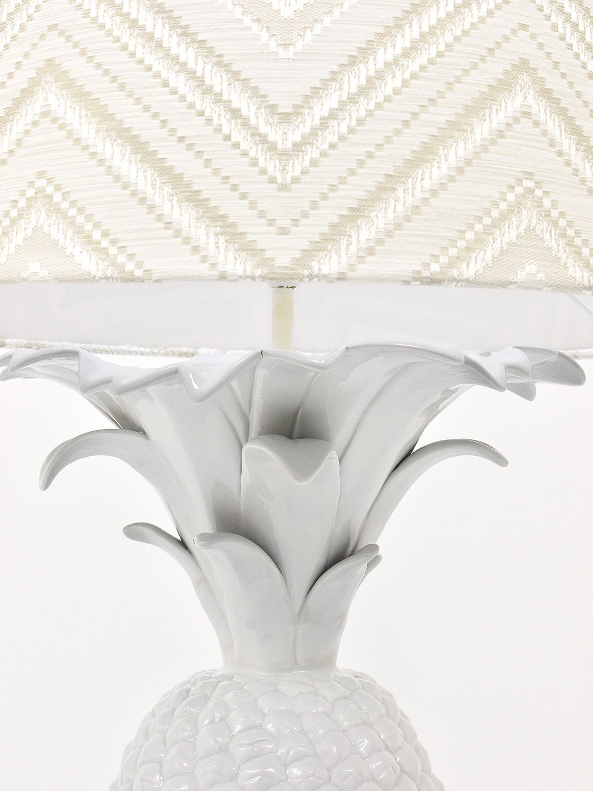 Lighting Tommaso Barbi Style White Pineapple Hollywood Regency Table Lamp, Italy, 1970s photo
