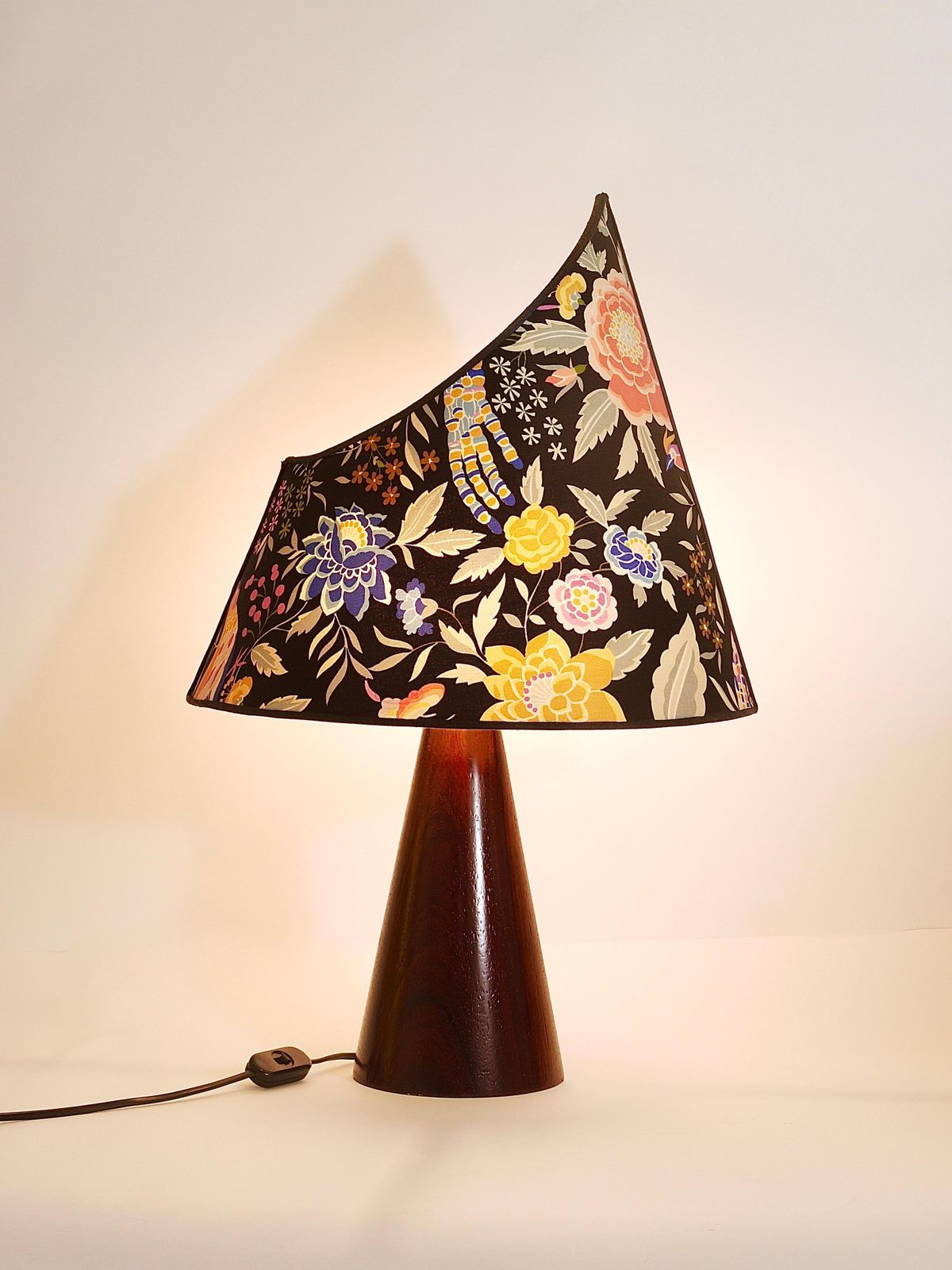 A Pair Missoni Post Modern Table Side Lamps By Massimo Valloto, Italy, 1980s photo vinterior