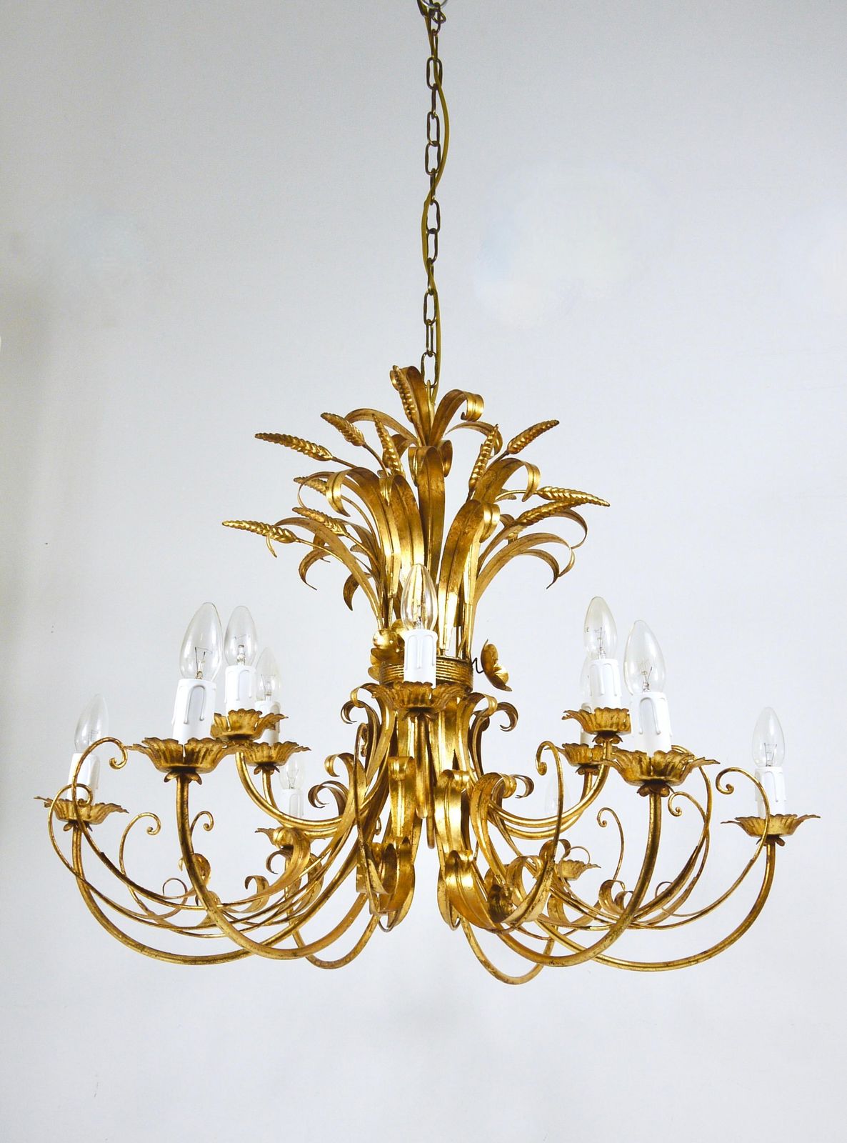 Hans Kögl Xl Hollywood Regency Wheat Floral Bouquet Gilt Iron Chandelier, 1970s photo vintage
