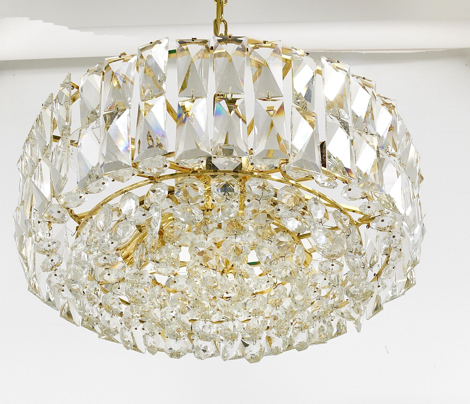 3628.0 Bakalowits Vienna Large Gilt Brass & Crystal Glass Chandelier, Austria, 1970s photo