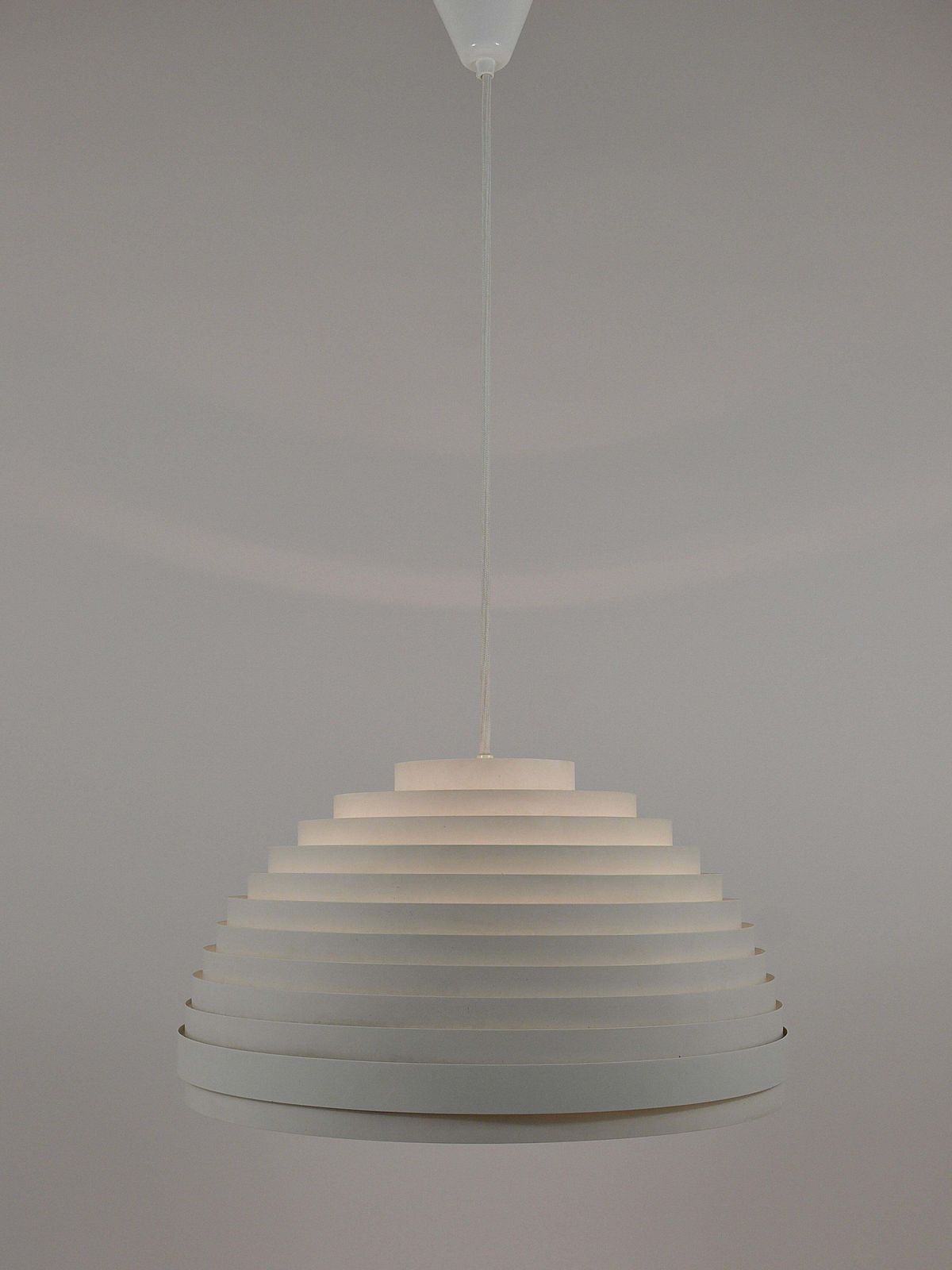 photo furniture 1960s Panton Style "Dynamic" Lamella Ring Pendant Moon Lamp By Vest, Austria
