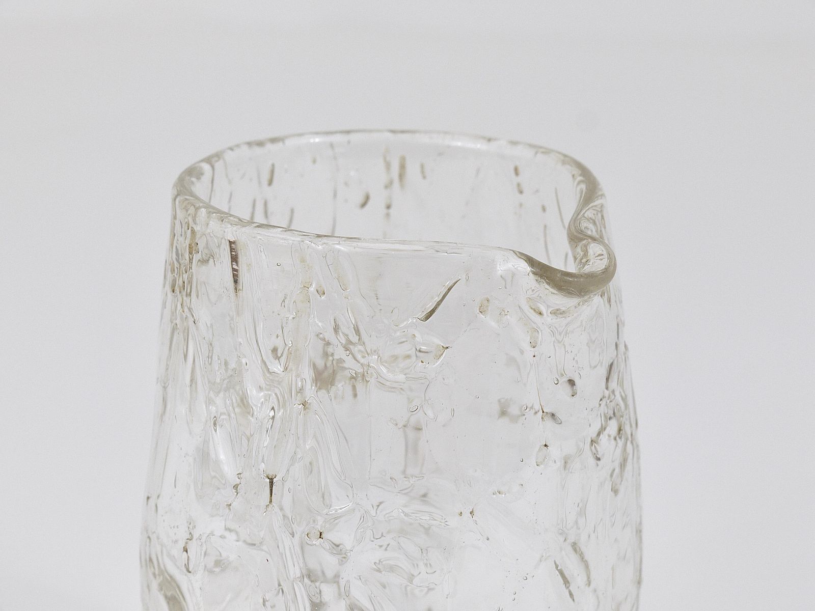1129.0 Koloman Moser Art Nouveau Glass Pitcher By Loetz Witwe, Bohemia, 1900s photo