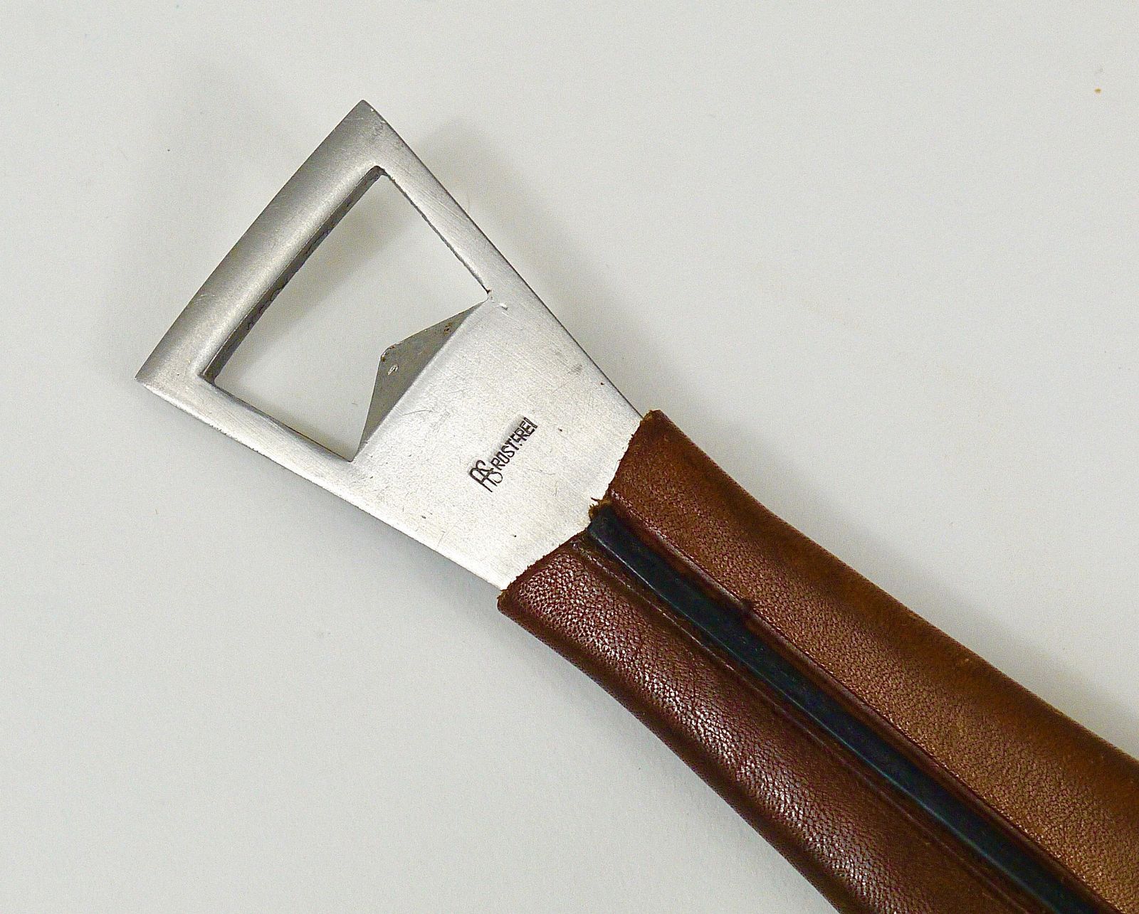 Carl Auböck Neptune Fish Bottle Opener, Leather & Steel By Amboss Austria, 1950s photo vintage