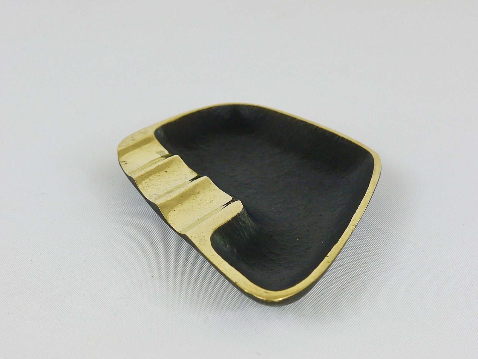 Walter Bosse Asymmetrical Modernist Black Brass Ashtray By Herta Baller, 1950s photo vintage