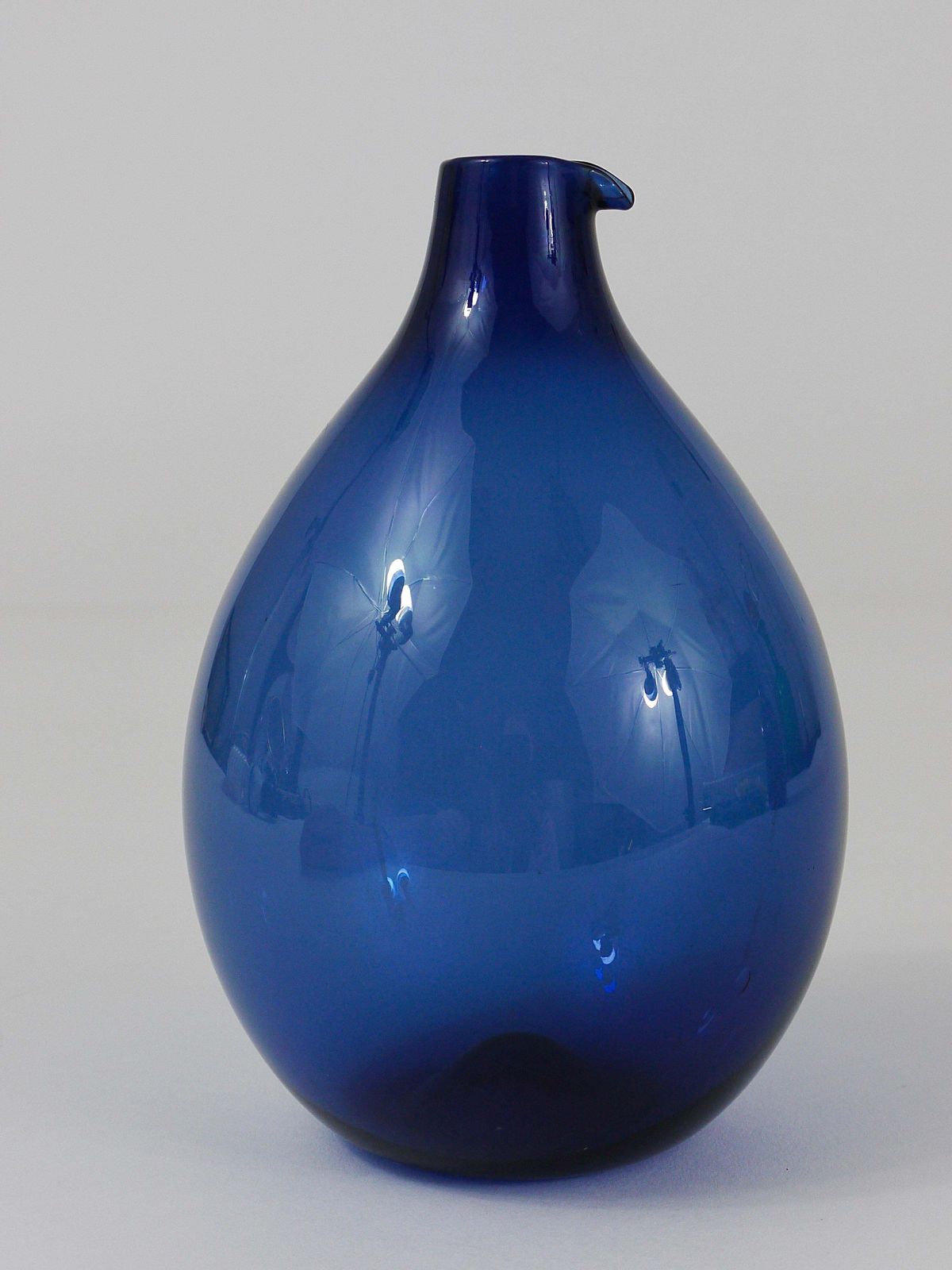 Signed Blue Timo Sarpaneva Pullo Bird Bottle Glass Vase, Iittala, Finland, 1950s photo for sale