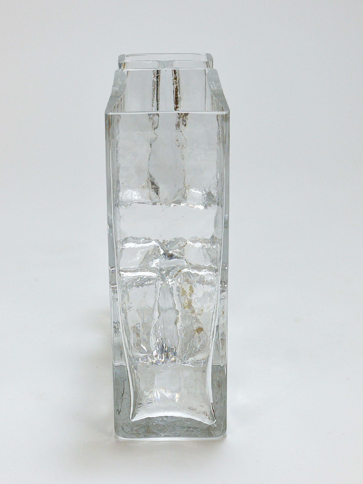 photo furniture Op Art Ice Glass Vase By Claus Josef Riedel, Austria, 1970s