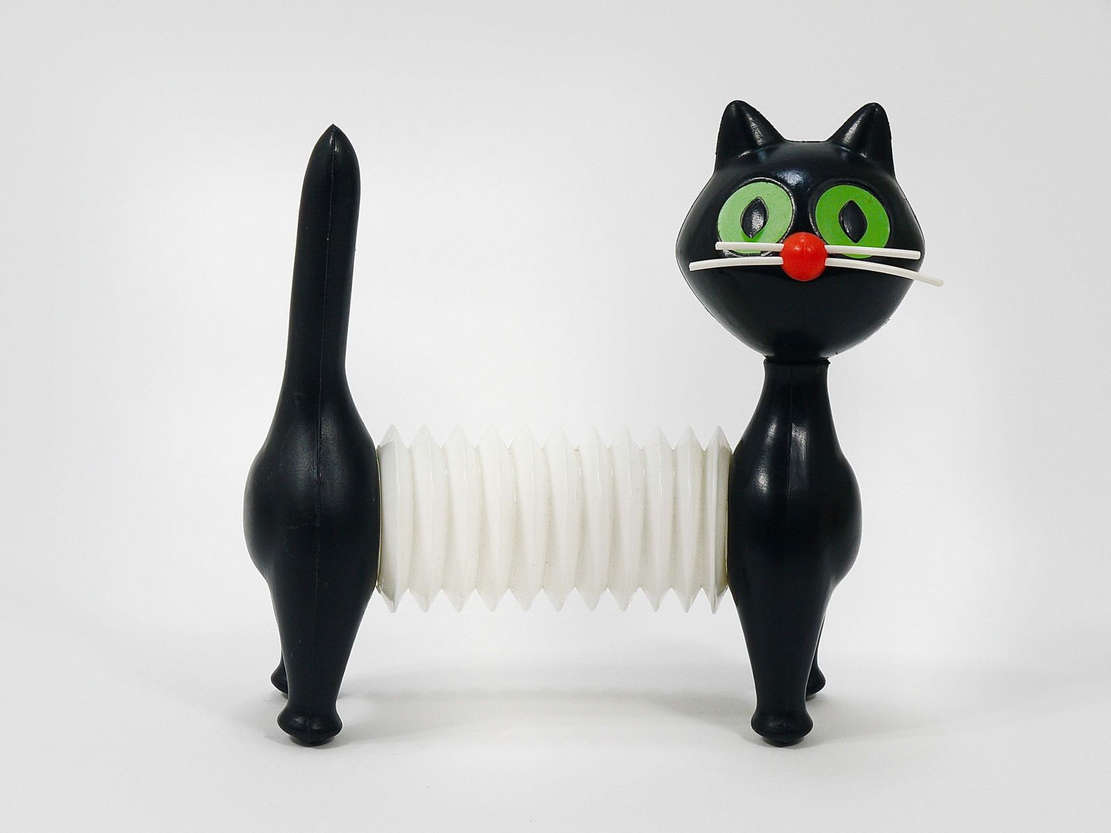 Libuse Niklova Accordion Squeaky Toy Cat „Tomcat“ By Fatra, Czechoslovakia 1960s