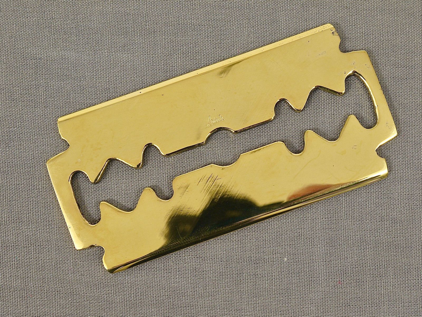 Carl Auböck Handcrafted Razor Blade Brass Paperweight #5378, Austria photo Home Decor