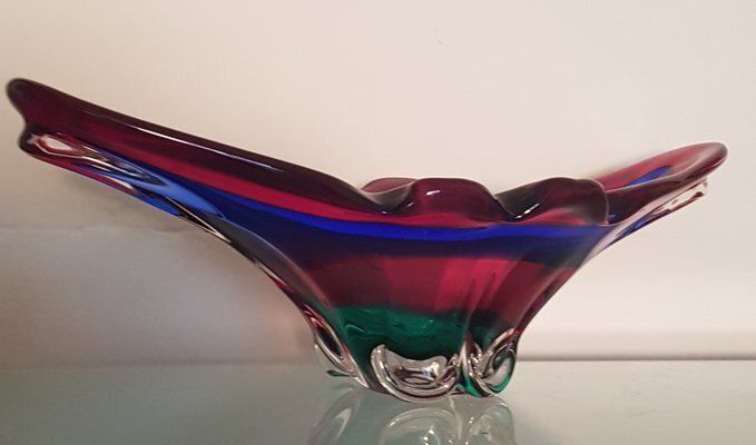 Murano Glass Bowl In Green Red And Blue Attributed To Fulvio Bianconi For Mazzega, 1950s photo furniture
