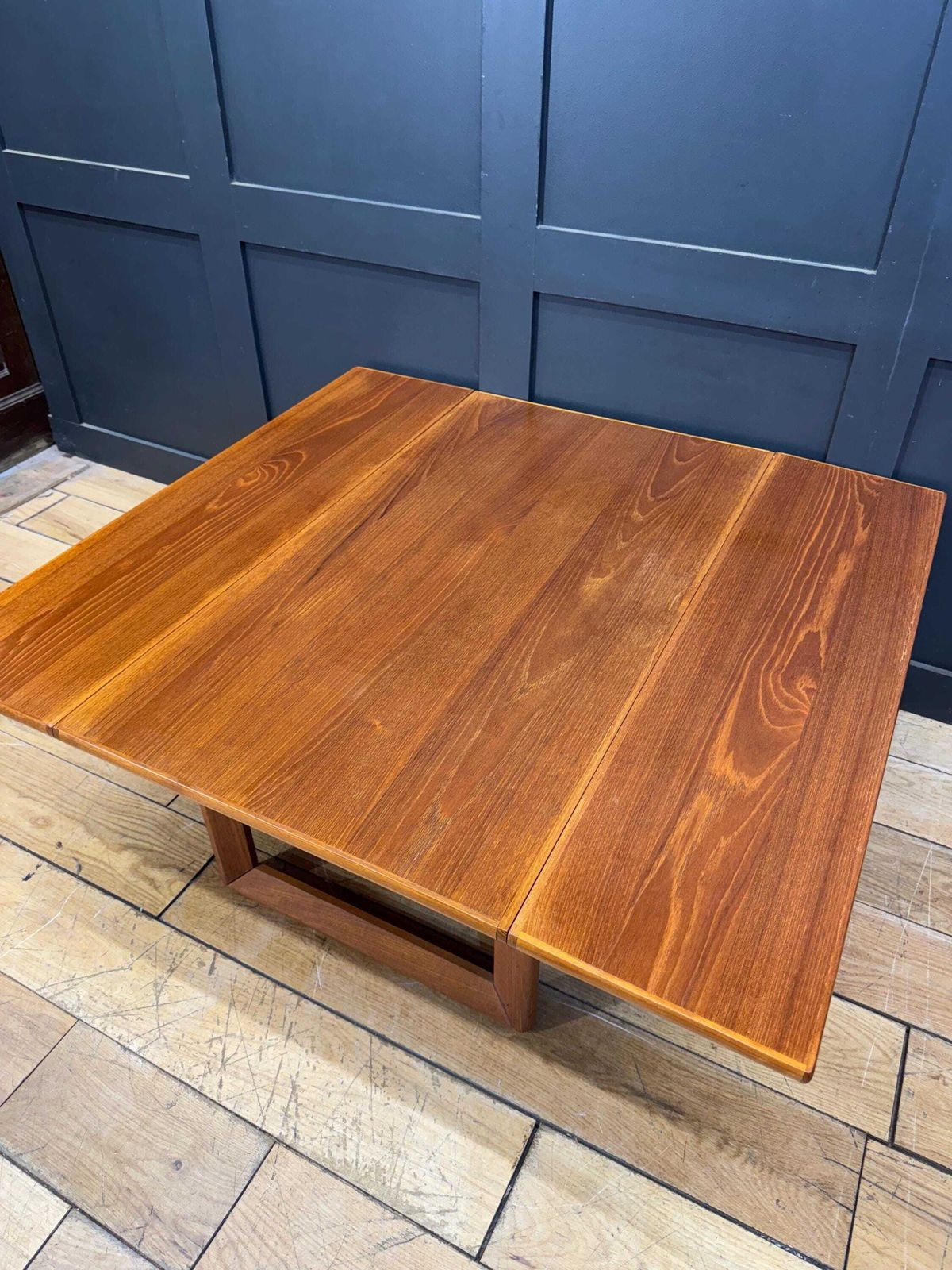 Mid Century Teak Coffee Table / Extending Drop Leaf Coffee Table / D Scan / Retro Furniture photo furniture