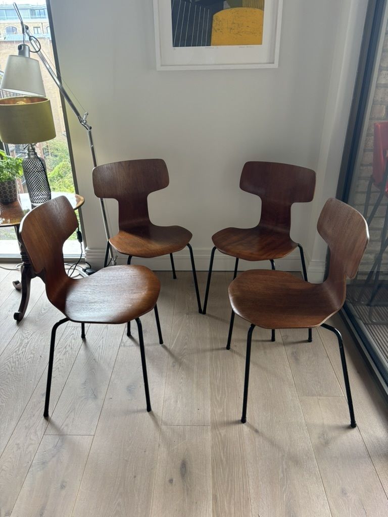 Model 3103 'Hammer' Chair By Arne Jacobsen For Fritz Hansen  C.1960