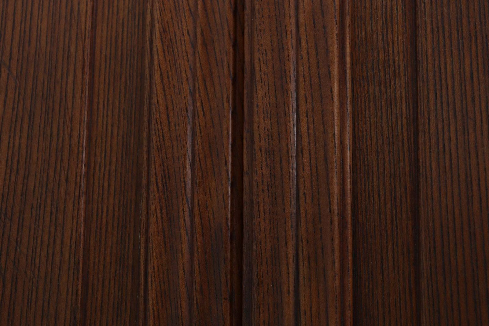 Early 20th Century Chinese Red Elm Set Of Cabinet Doors photo vinterior