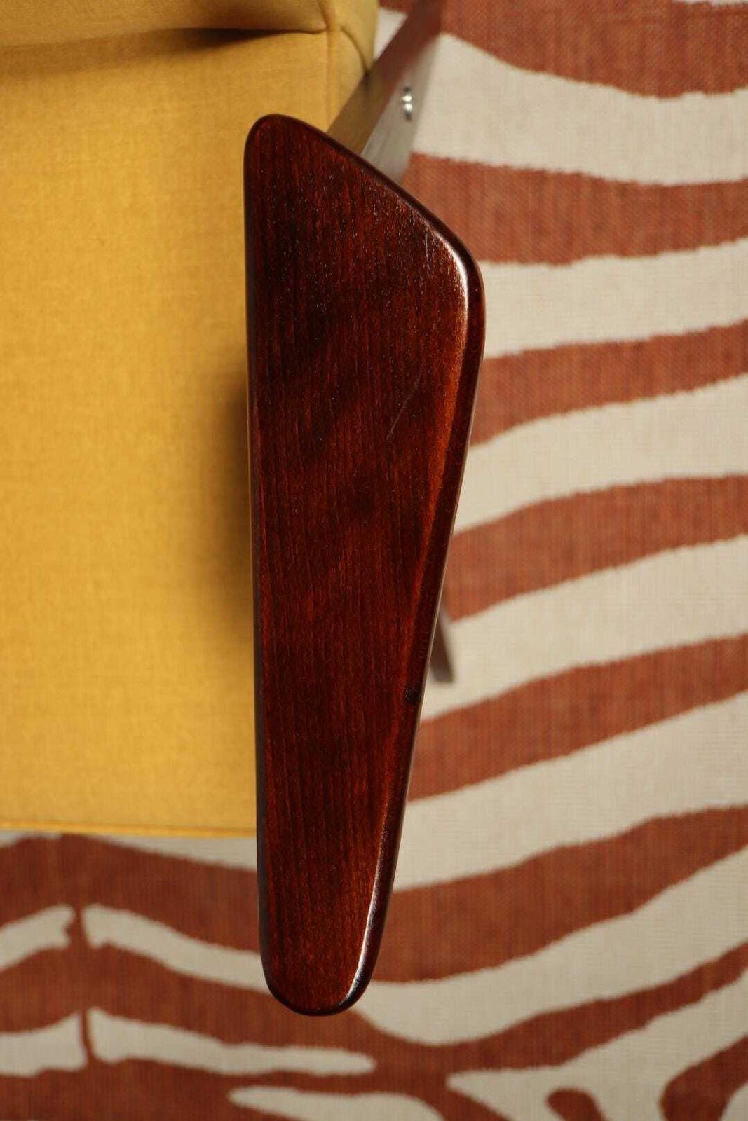 photo for sale Vintage fauteuil, mid-century design, gele pluche bekleding, Scandinavisch houten frame, jaren 1960
