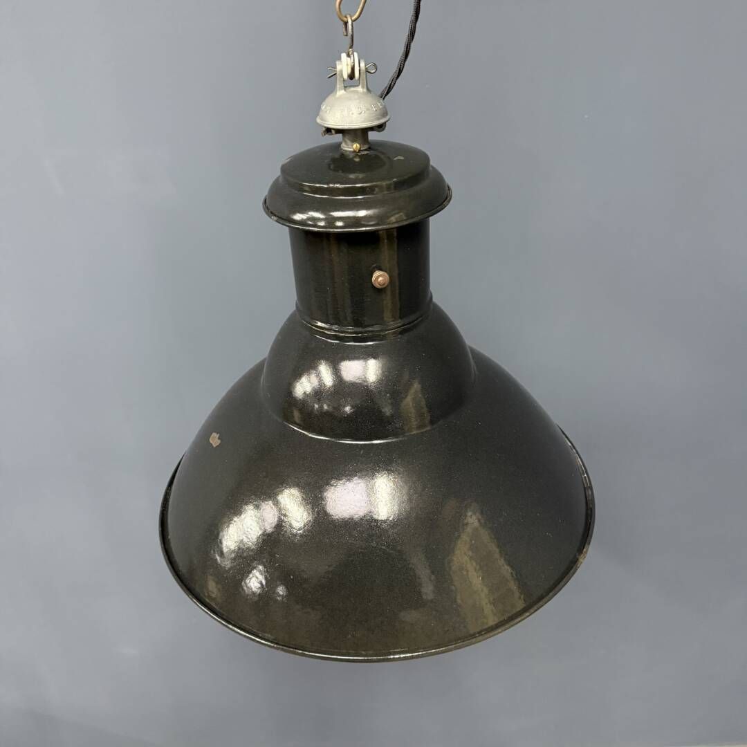 French Medium Black Enamel Pendant Lamp photo vinterior