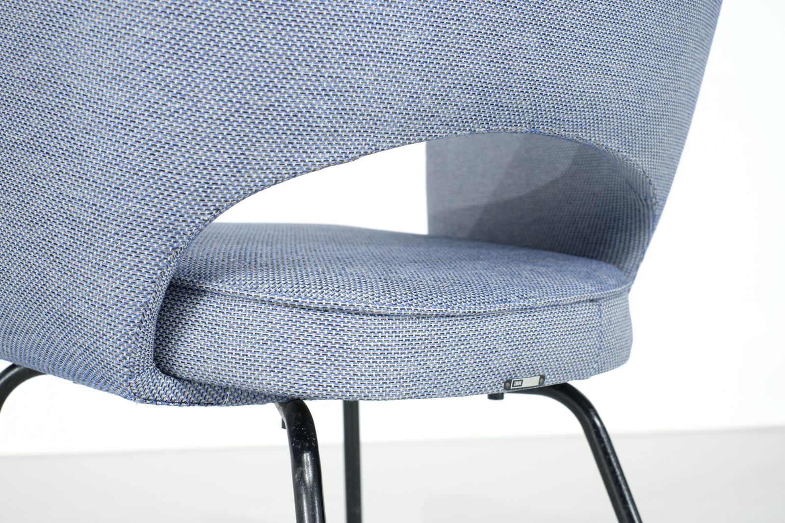 1250.0 Armchair "Conference" By Eero Saarinen Produced By Knoll For Ibm, USA 1957. photo