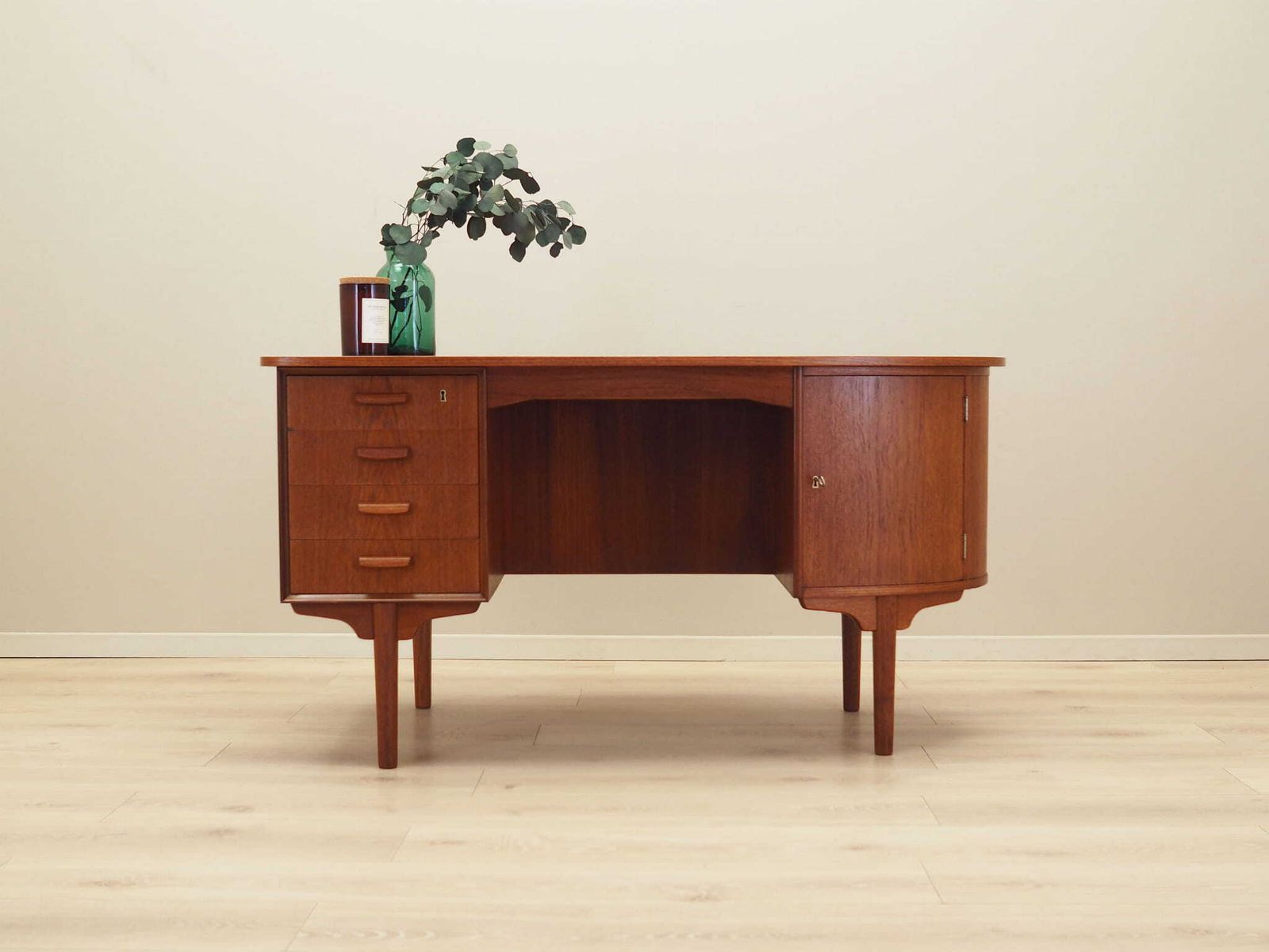 Teak Desk, Danish Design, 1970s, Designer: H.P. Hansen, Manufacturer: Randers Møbelfabrik photo furniture