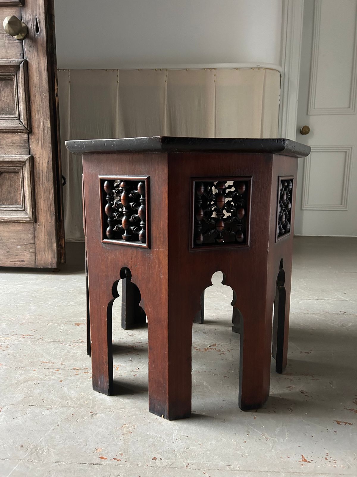 Liberty And Co Mashraybia Wine Table photo furniture