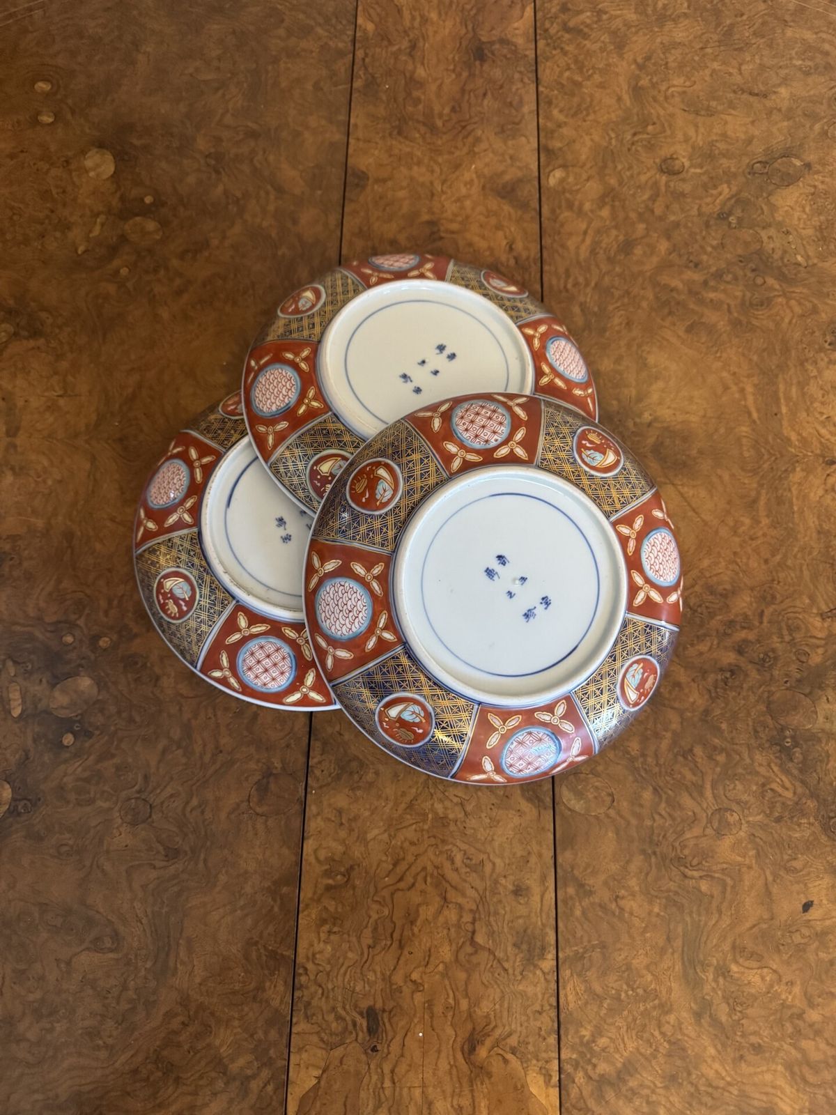 Outstanding Rare Collection Of Fourteen Matching Antique Japanese Imari Plates photo vinterior