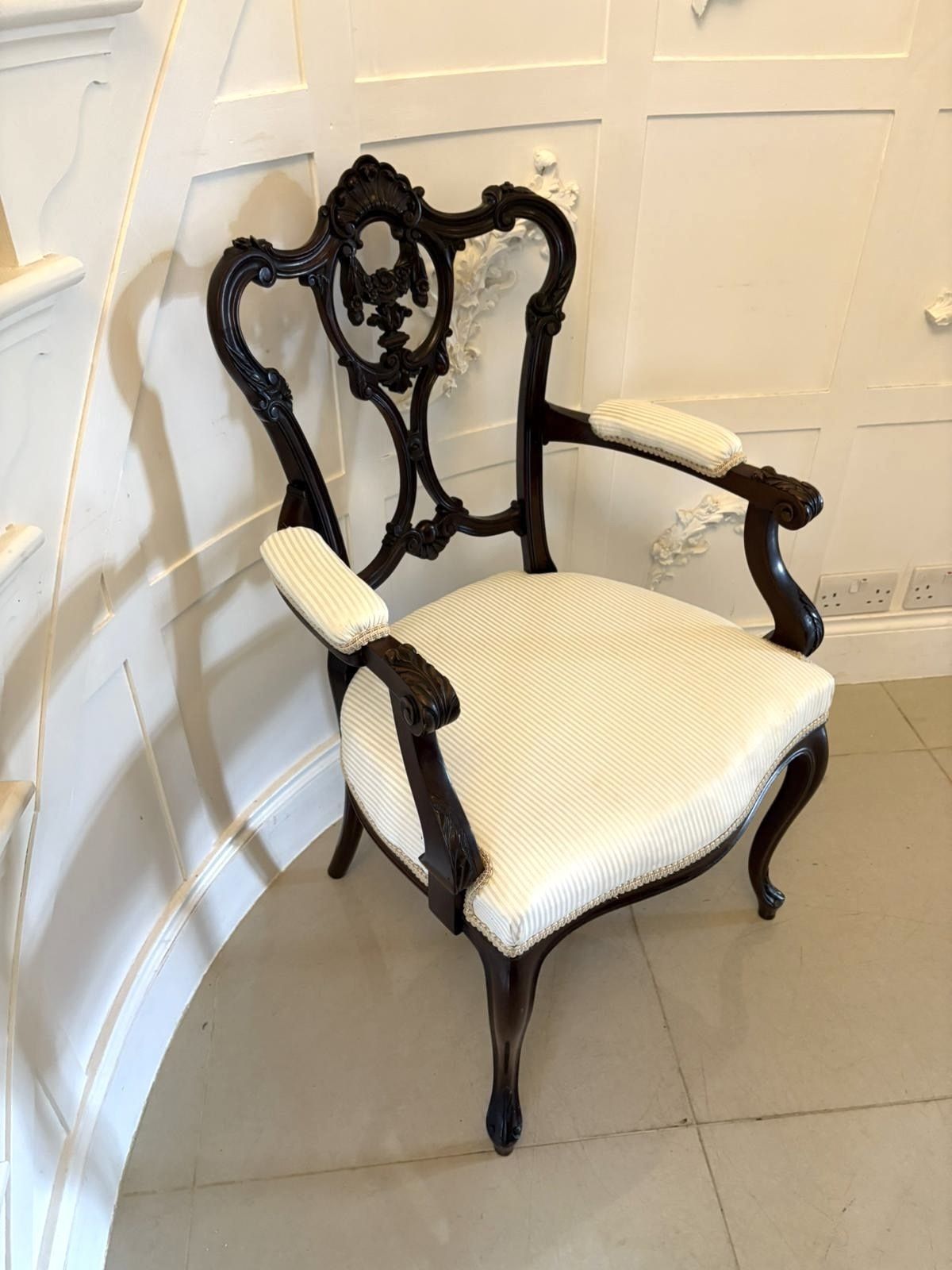 Antique 19th Century Quality Carved Mahogany Office Chair
