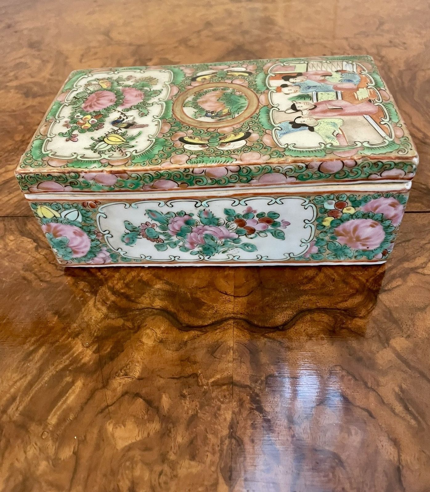 Antique 19th Century Quality Chinese Famille Rose Canton Lidded Pen Box photo vintage