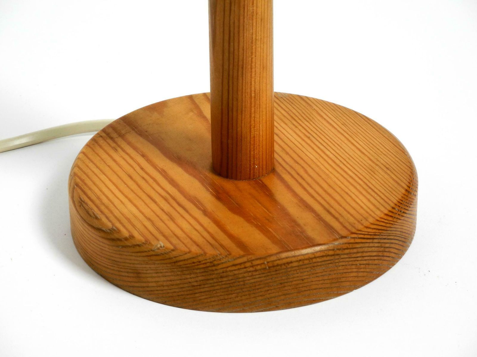 photo furniture Very Rare 1970s Swedish Pine Bent Veneer Table Lamp By Gb Solbackens Svarveri