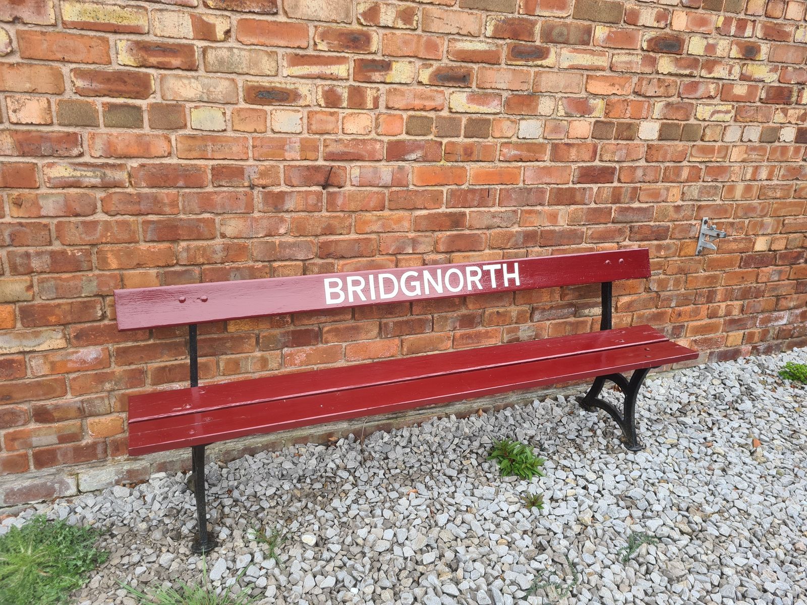 A Lovely Late 19th Or Early 20th Century Railway Station Bench   Bridgnorth photo vinterior