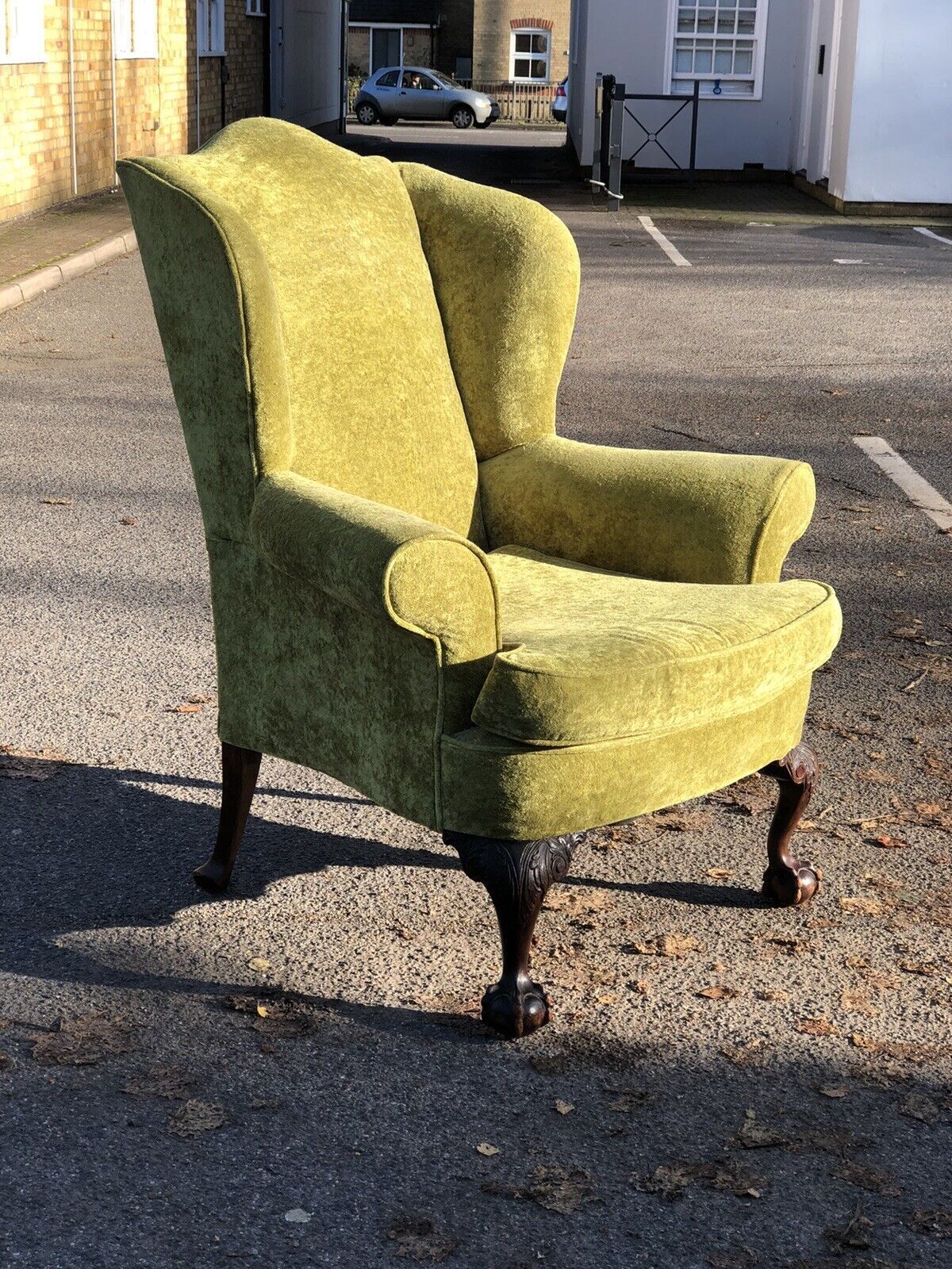 Antique Library Armchair, Fine Carved Mahogany Legs. photo 914.0