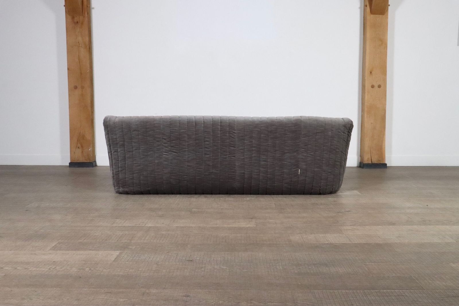 photo for sale Original Cinna Sandra Three Seater Sofa In Velvet By Annie Hieronimus, France 1970s