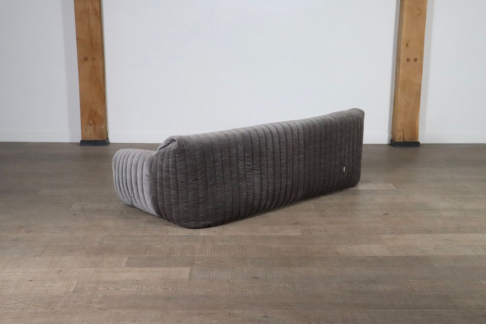 Furniture Original Cinna Sandra Three Seater Sofa In Velvet By Annie Hieronimus, France 1970s photo