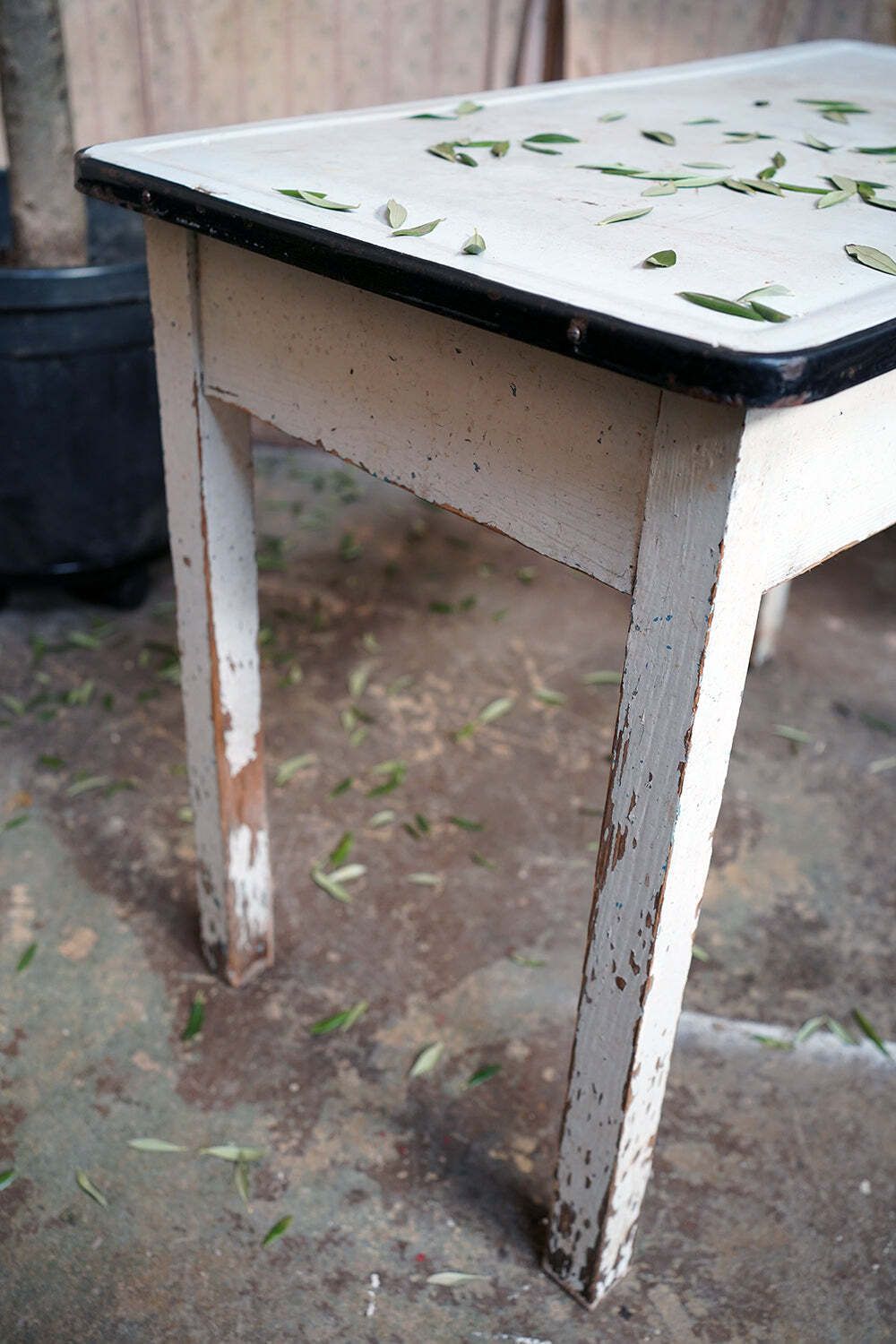 photo furniture Bristol Zoological Gardens: An Early/Mid 20thc Painted Pine & Enamel Topped Veterinarian Table C.1940