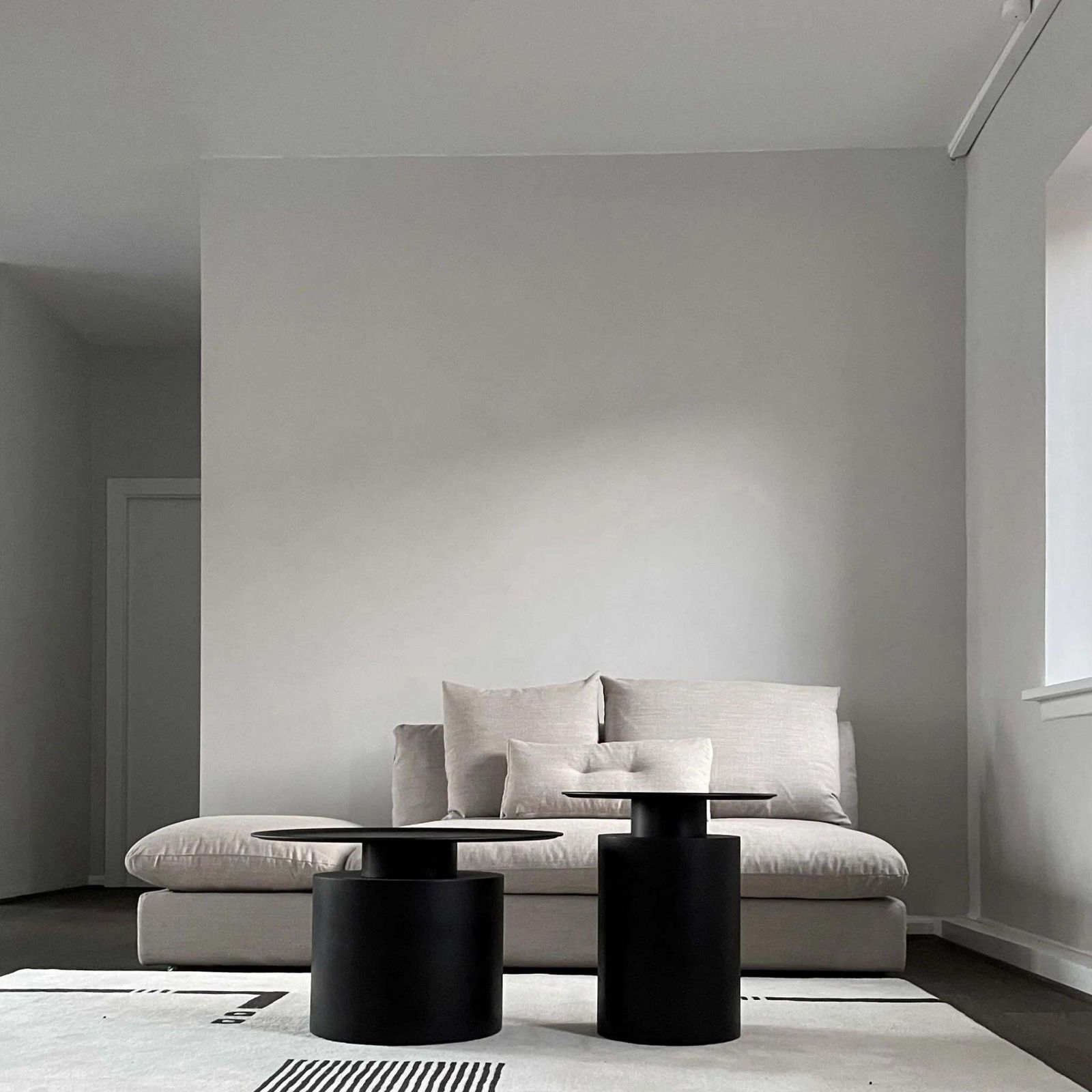 Table, Pedestal Table Or End Of Sofa, Pilier Model, Plated Metal. photo 1483.0