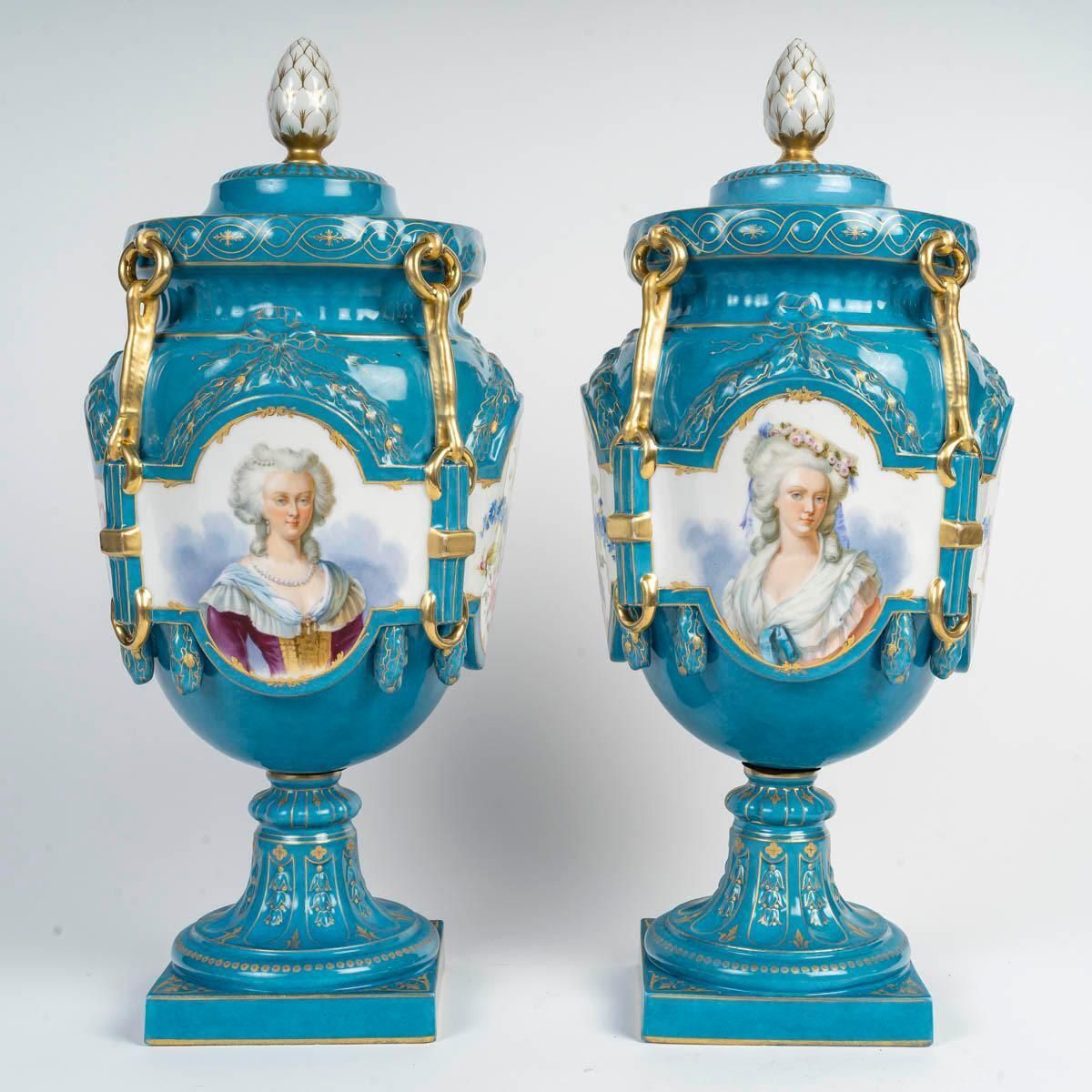 Pair Of German Porcelain Covered Vases, 19th Century, Napoleon III Period. photo vinterior