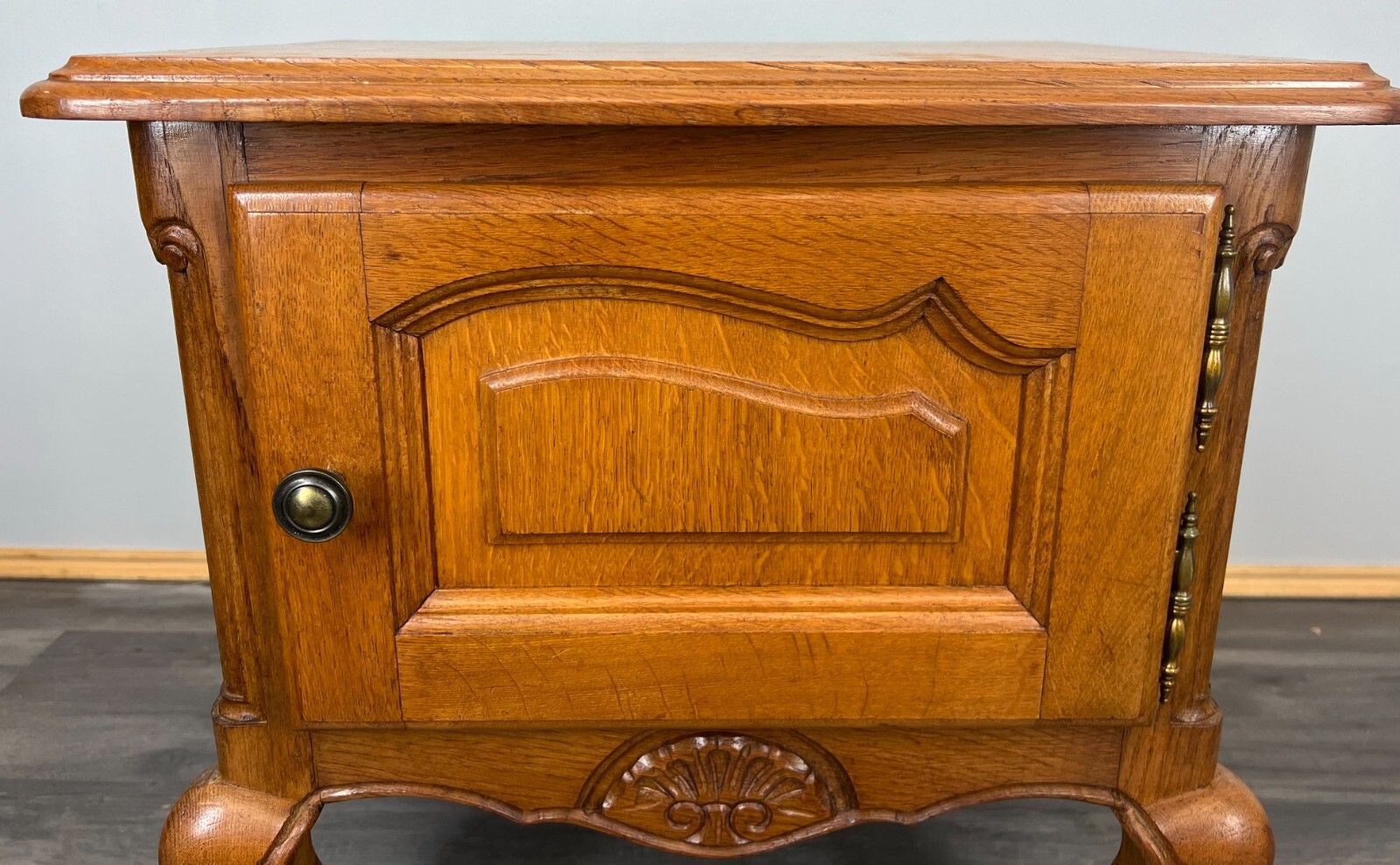 Bedside Tables Pair French Oak Louis XVI Vintage Nightstands Cabinets Lot 3518 photo 369.0