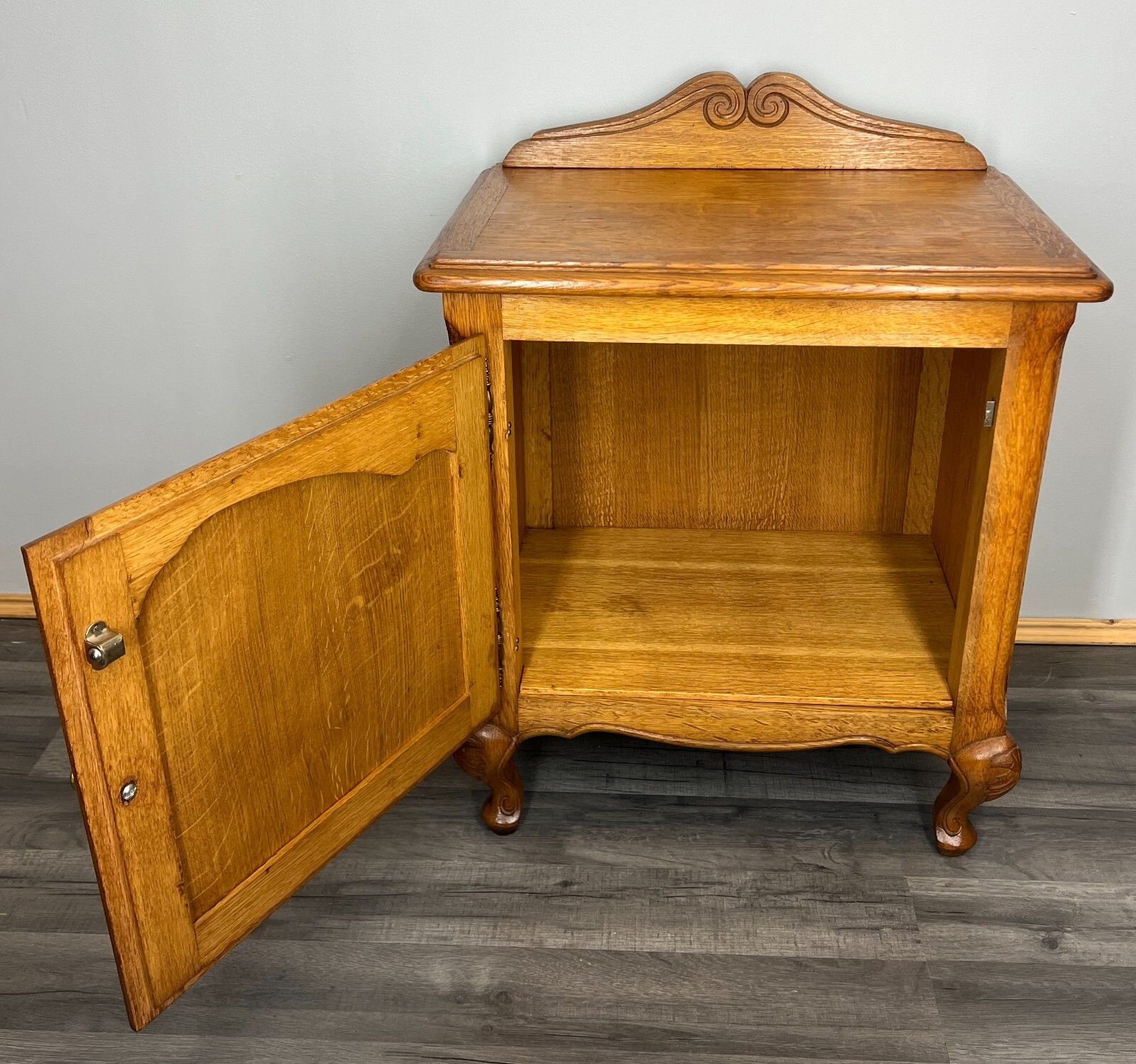 photo for sale Bedside Tables Pair French Oak Louis XVI Vintage Nightstands Cabinets Lot 3519