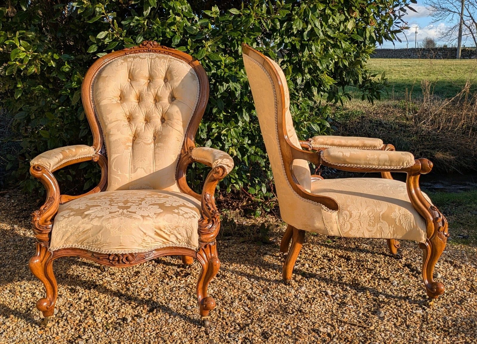 Super Pair Of Spoonback Walnut Armchairs Mid Victorian photo furniture