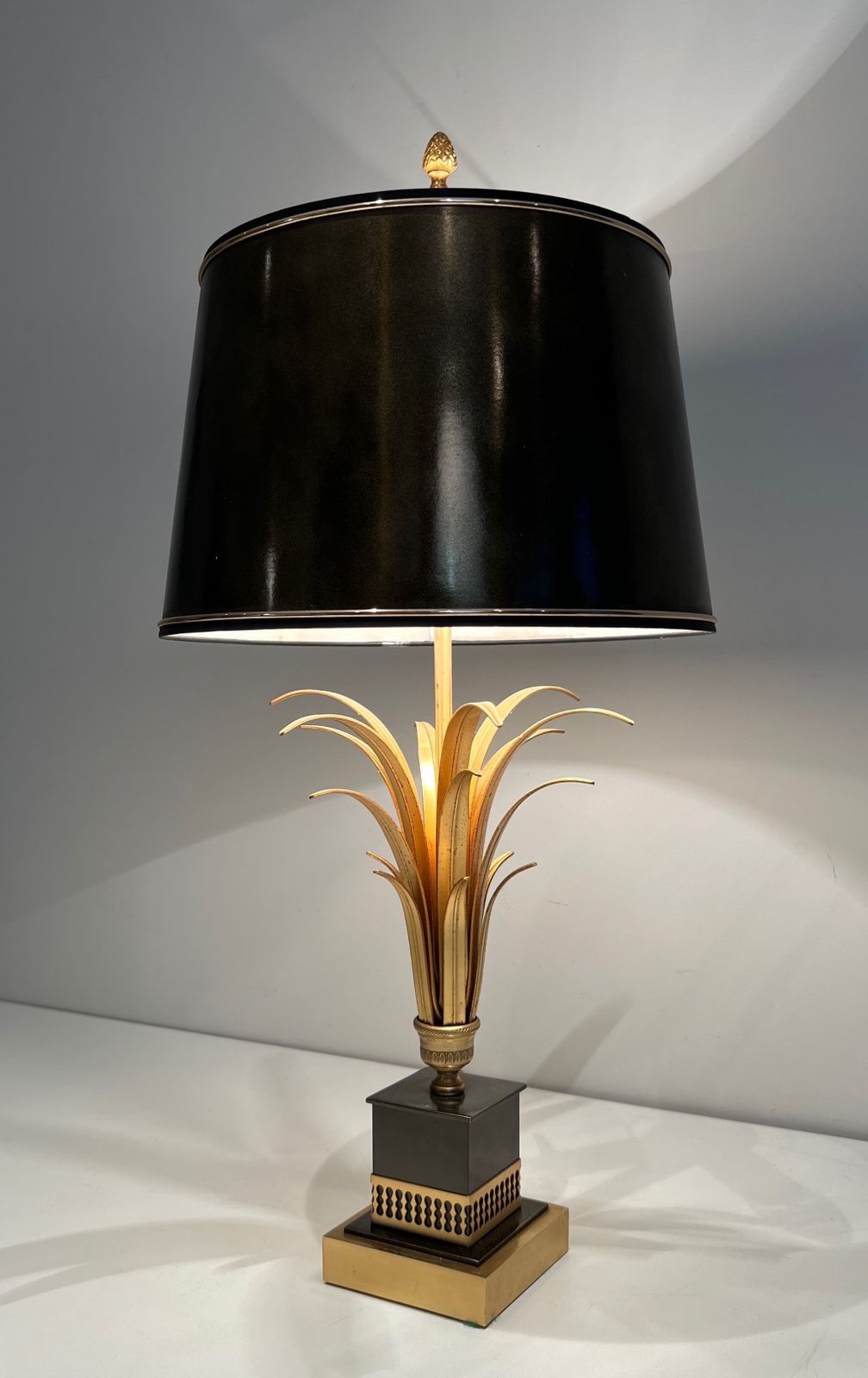 980.0 Pineapple Lamp In Gold Metal And Black Lacquer In The Style Of Maison Charles photo