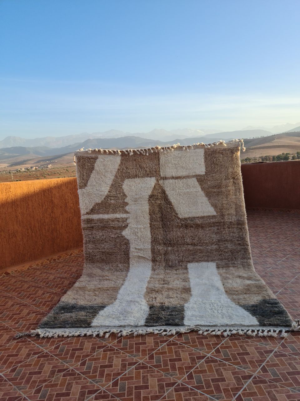 Beniouaren Tribal Carpet – Authentic Berber Craftsmanship 300x200 Cm photo furniture